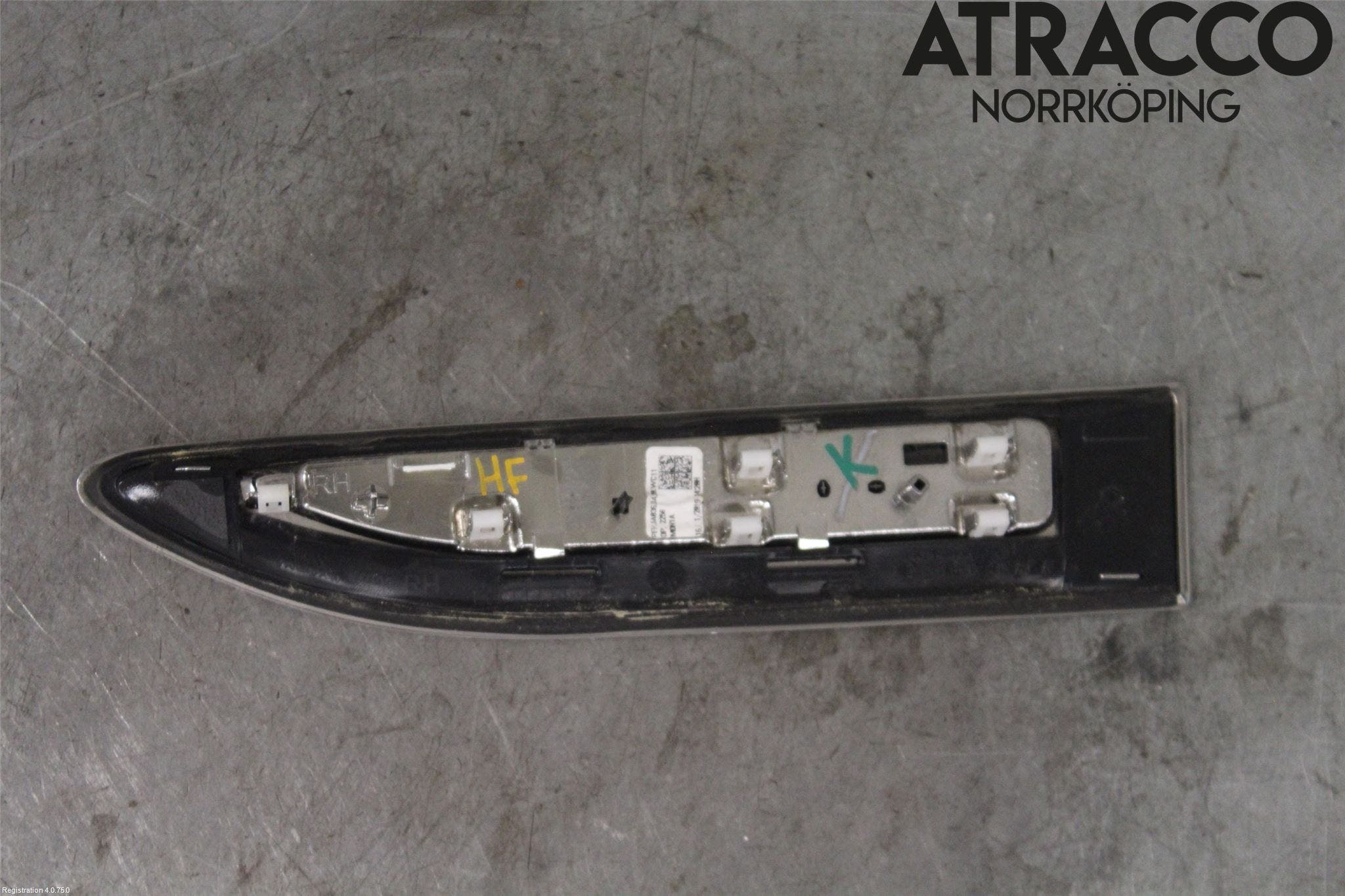 Jaguar E-PACE 17- List Framskärm Hö