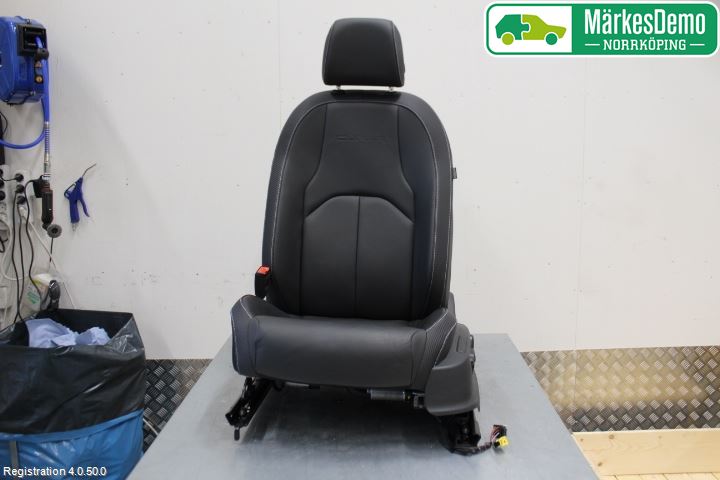 Seat LEON 13-20 Inredning Stol Fram Vä