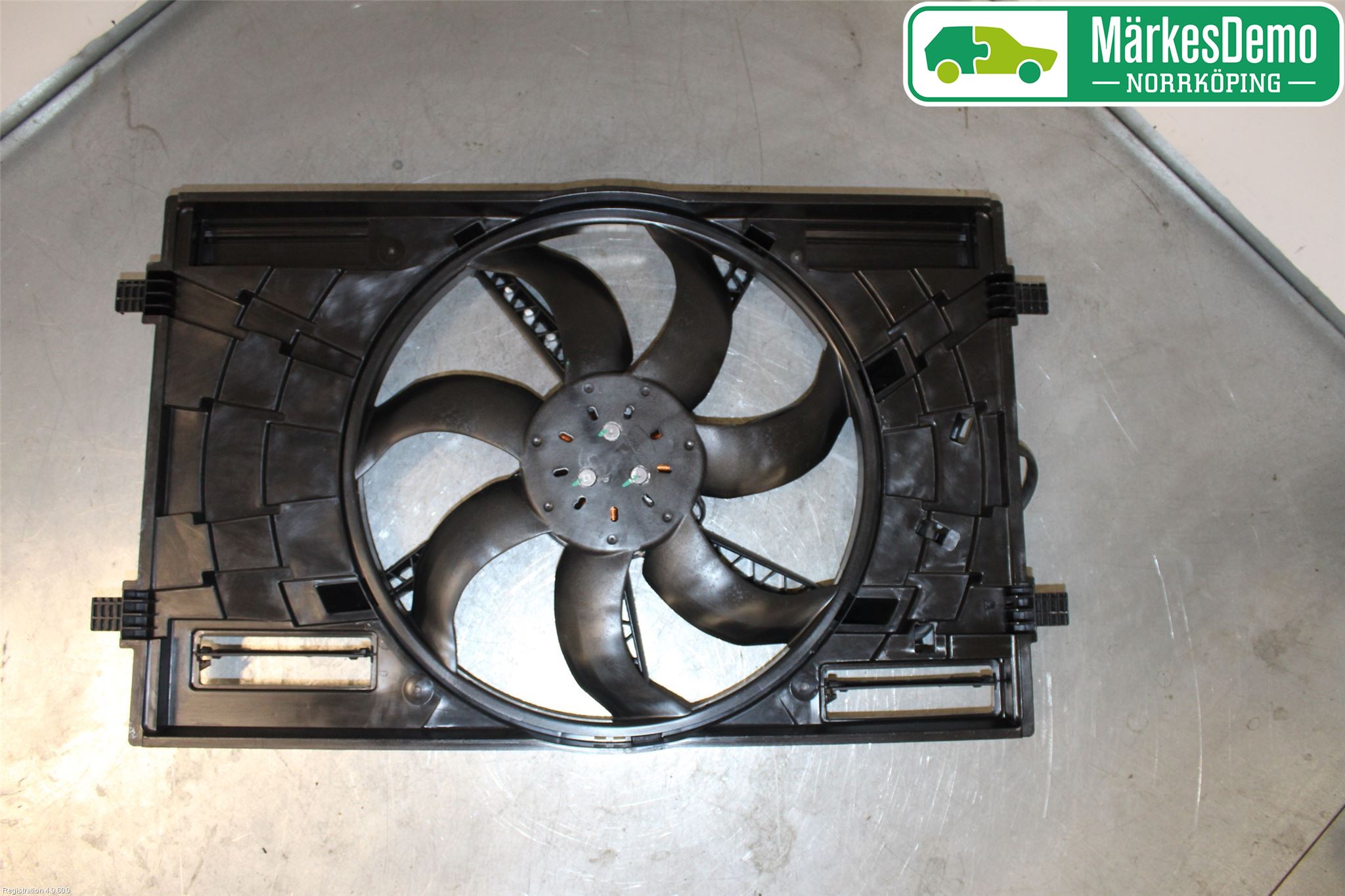 Volkswagen VW GOLF / E-GOLF VII 13-20 Kylfläkt El