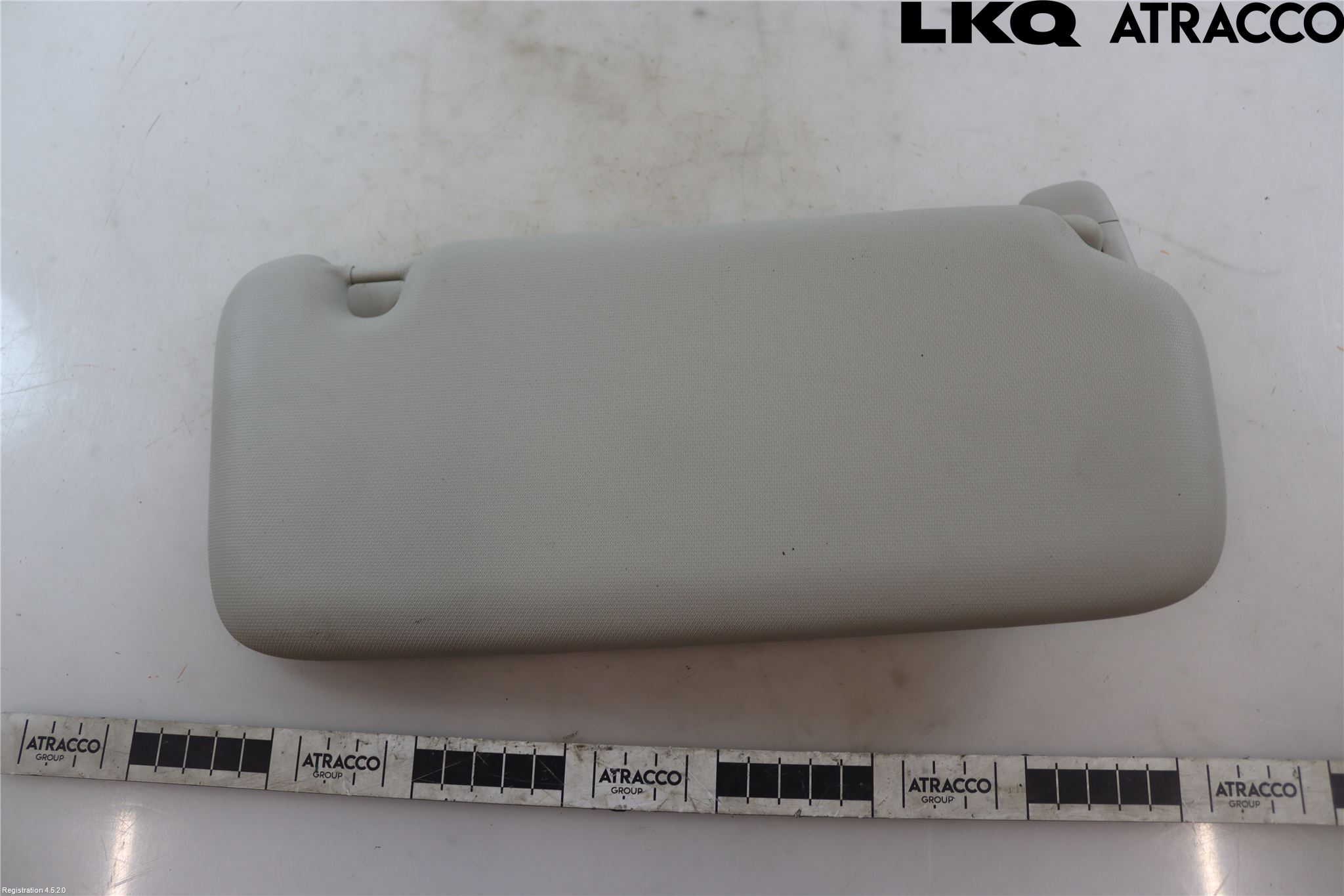 Mazda CX-30 20- Solskydd