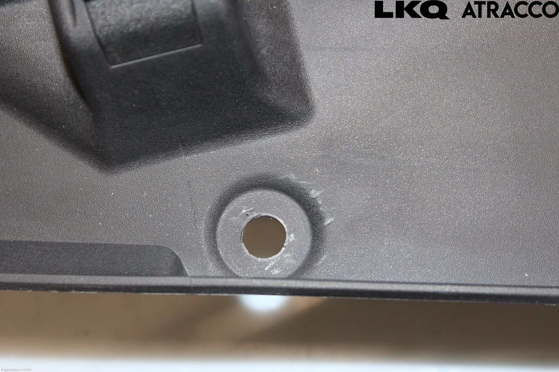 Jaguar F-PACE Torpedplåt-Torpedplast