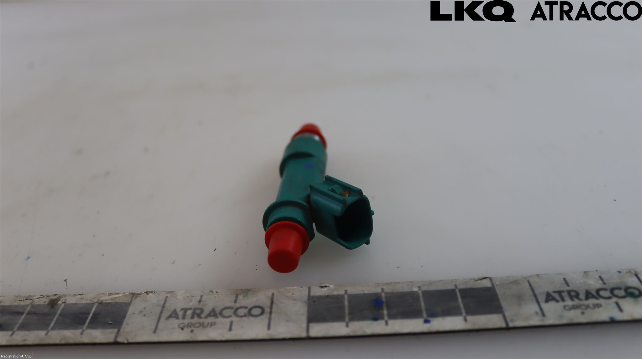 Toyota YARIS XP130 12-14 Injspridare