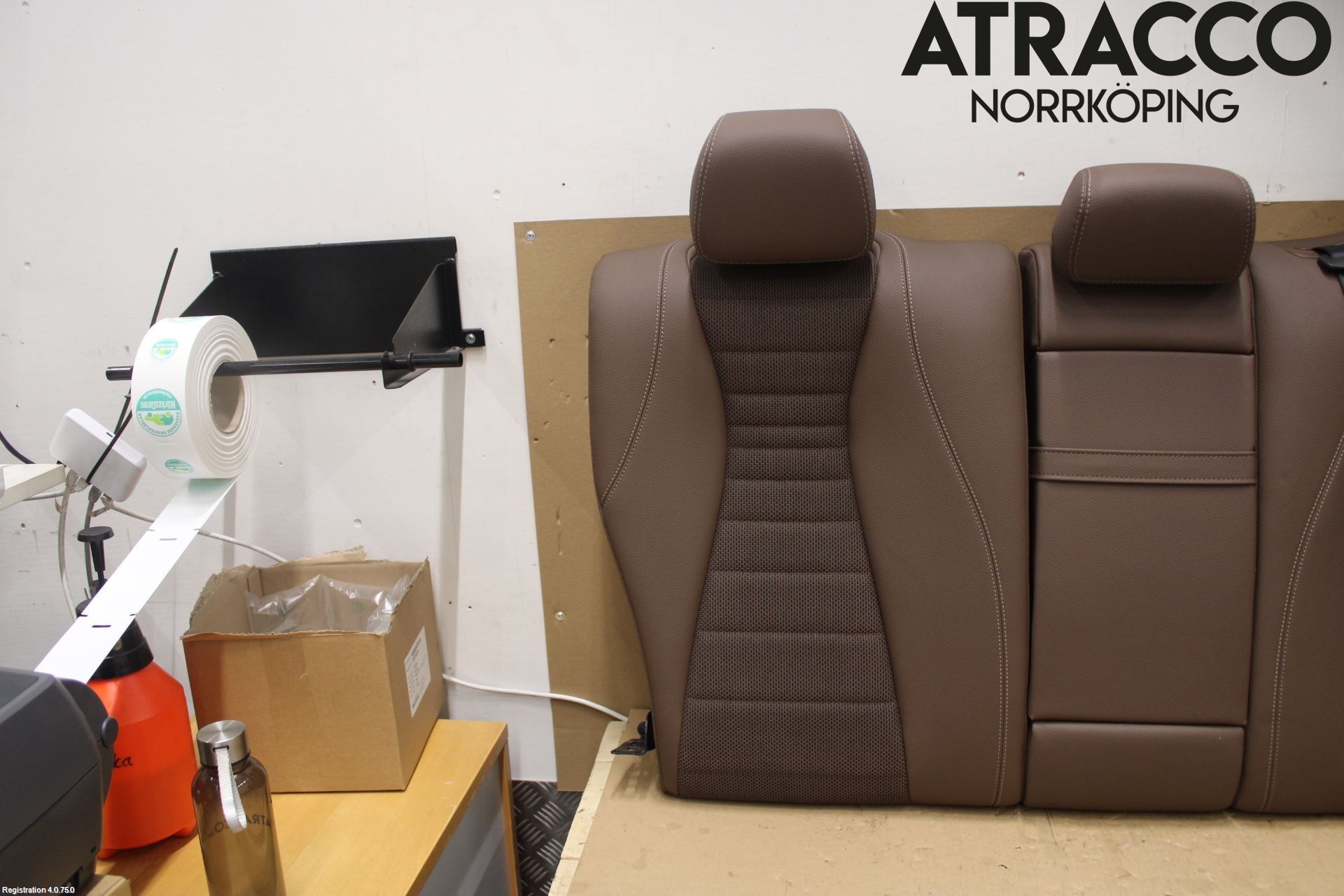Mercedes-Benz MB E-KLASS (W213) 16-23 Inredning Baksäte