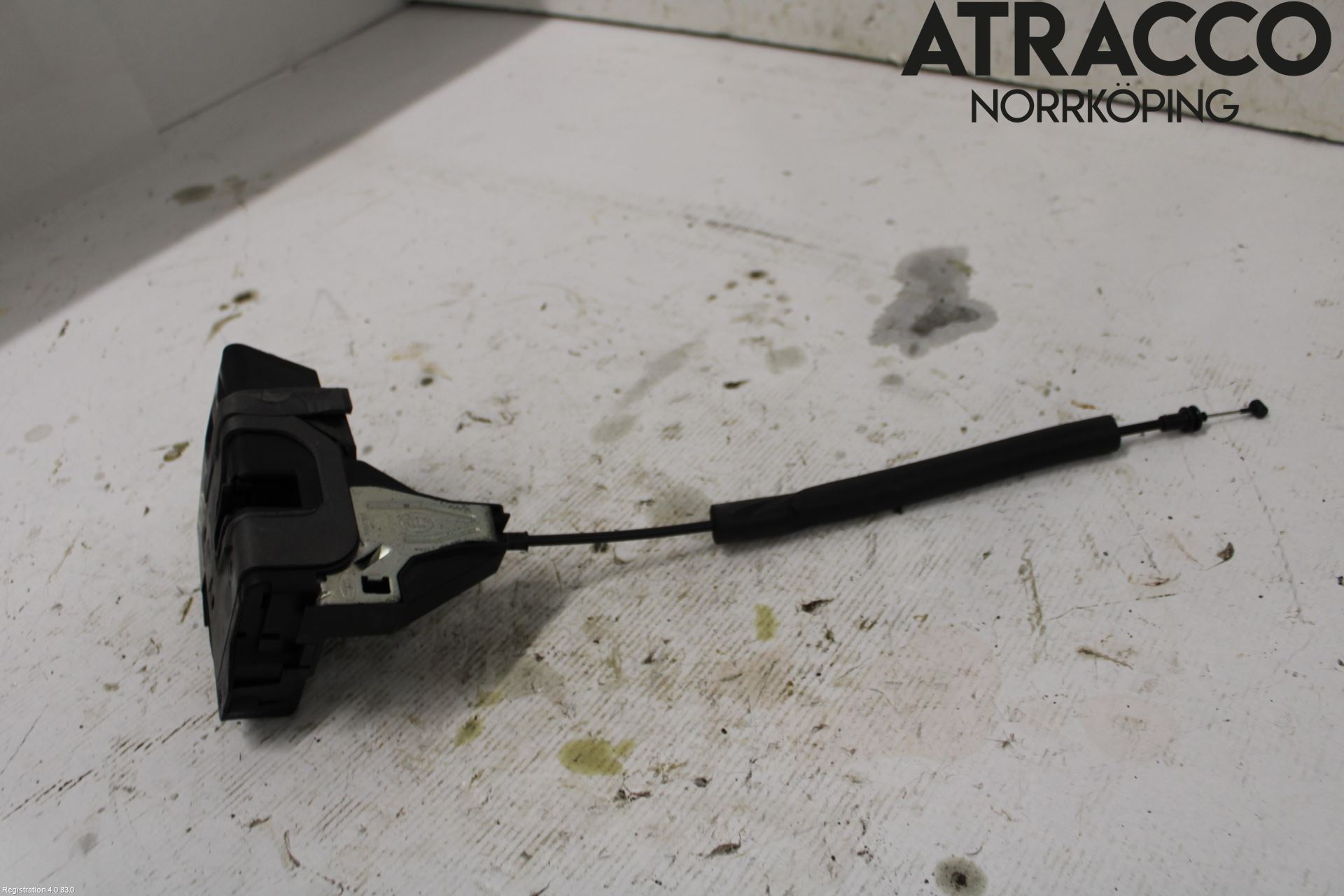 Jaguar I-PACE 18- Låskista-Dörrlås