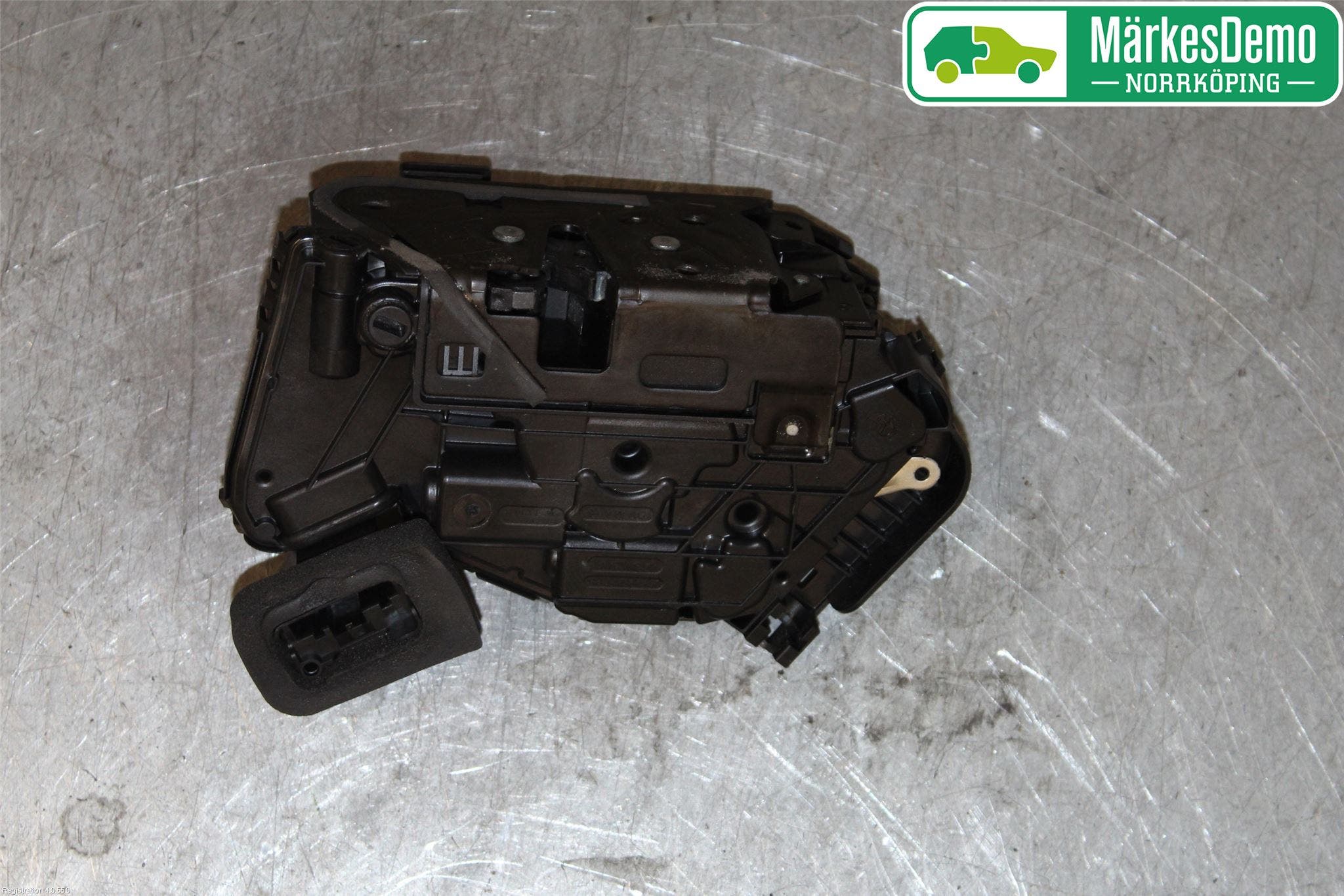 Skoda KODIAQ 17-24 Låskista-Dörrlås