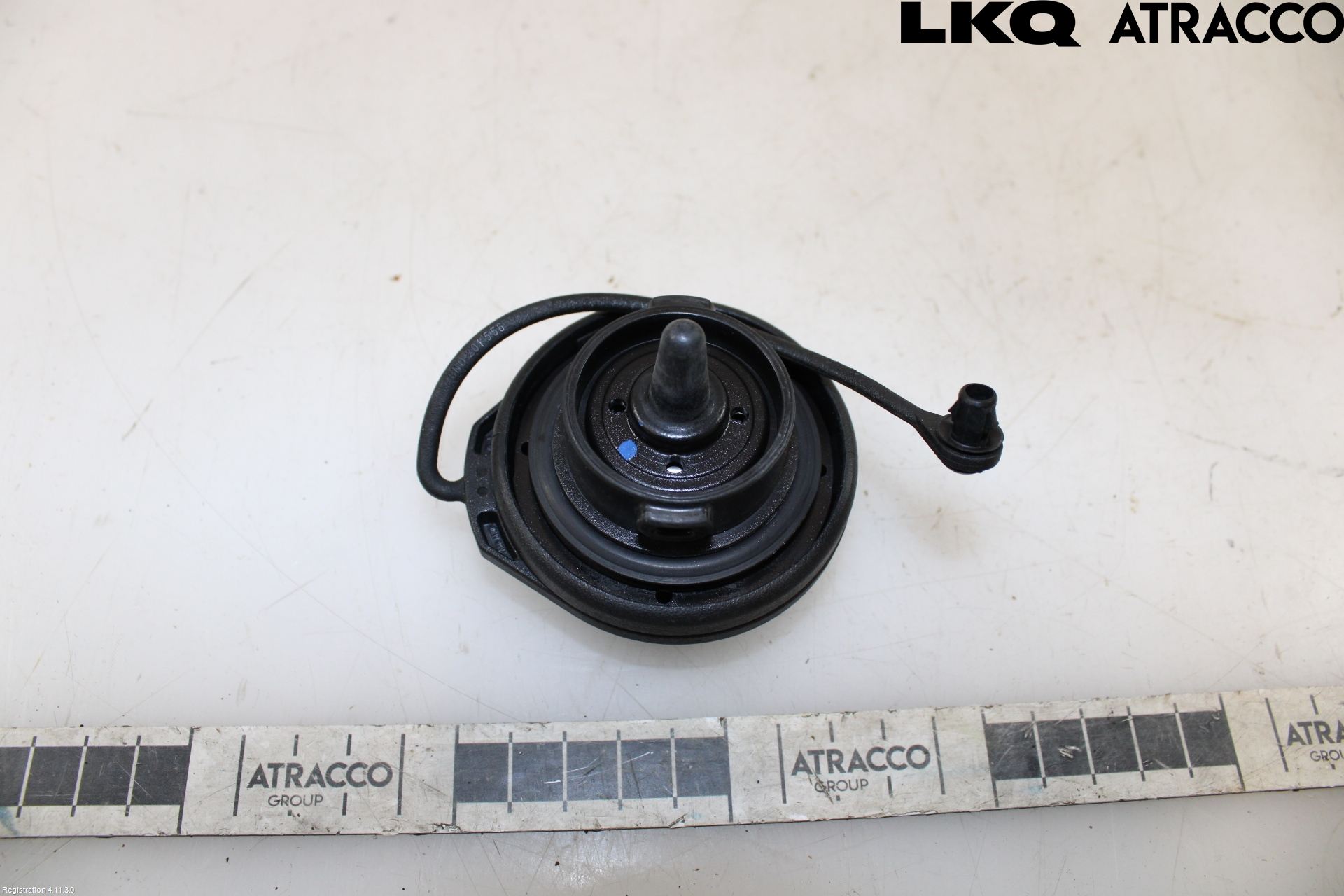 Volkswagen VW PASSAT 11-14 Bränsletankslock