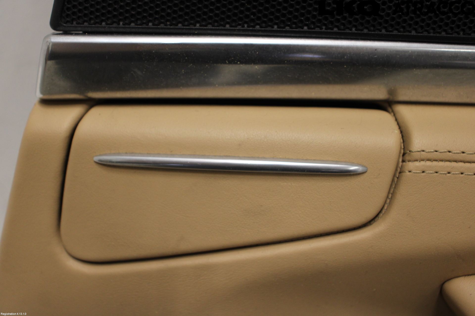 Porsche PANAMERA 09- Dörrklädsel Hö