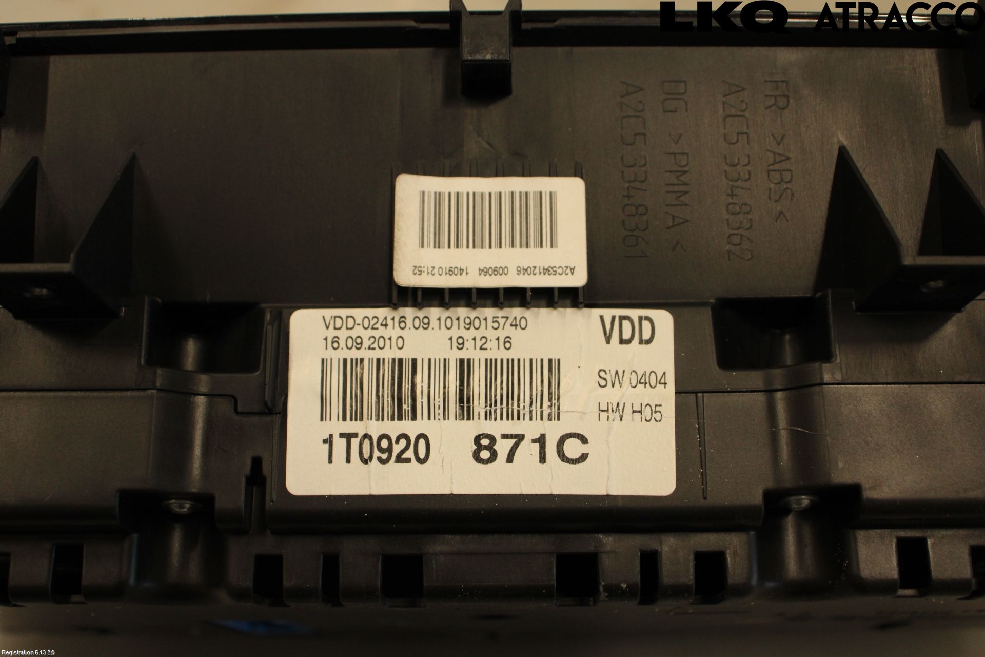 Volkswagen VW TOURAN 10-15 Instrument Komb