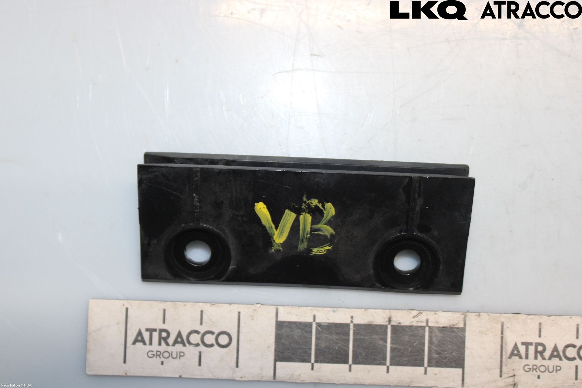 Audi A8/S8 4D 94-02 Stötfångarfäste Bak Vä