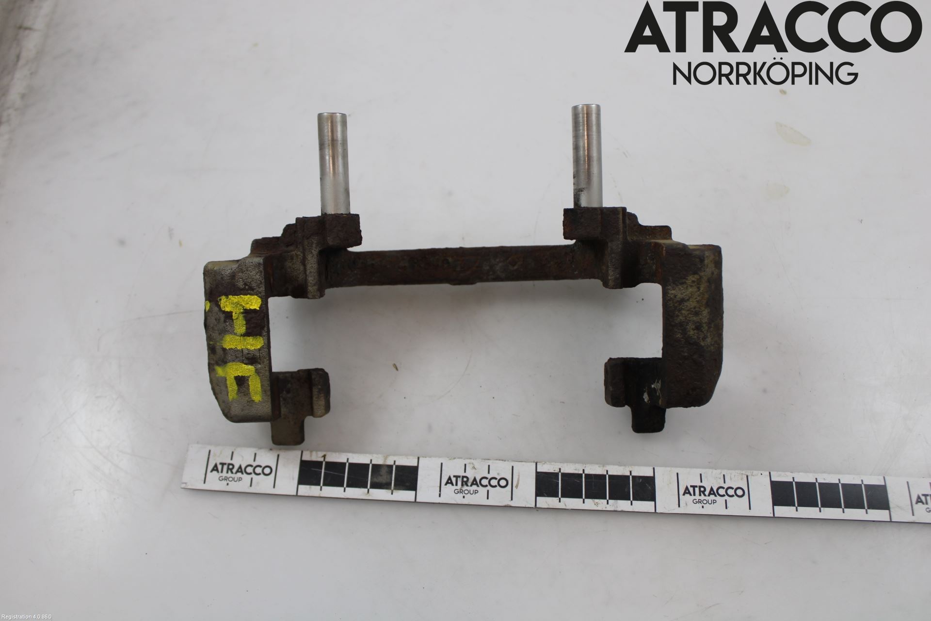 Volvo V70 05-08 Bromsokshållare