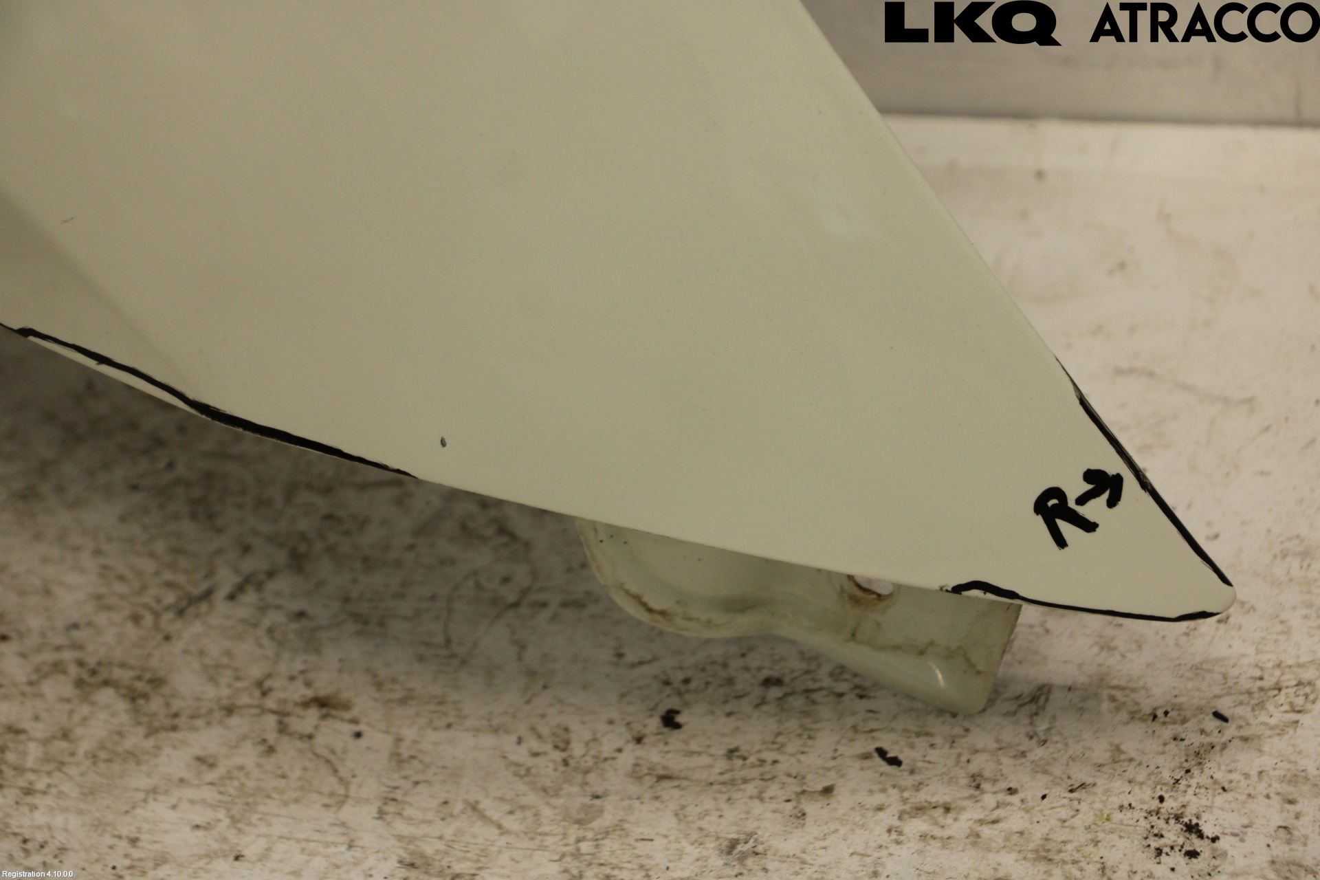 Nissan SKYLINE Skärm Fram Höger