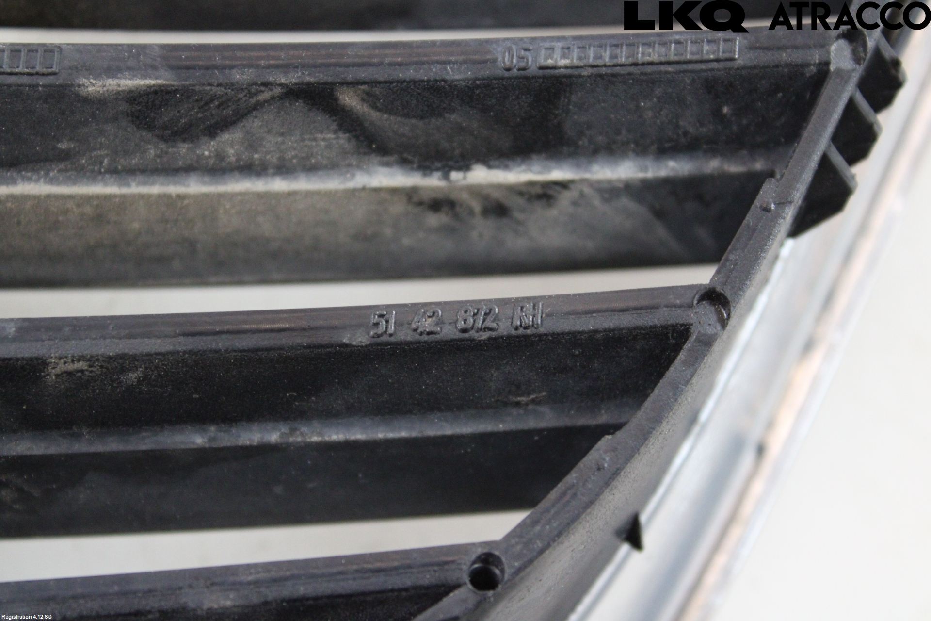 Saab 9-5 -05 Grilldel Höger