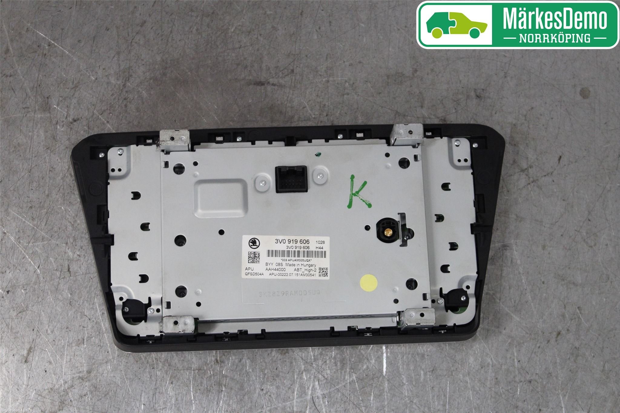 Skoda SUPERB 16-24 Multifunktionsdisplay