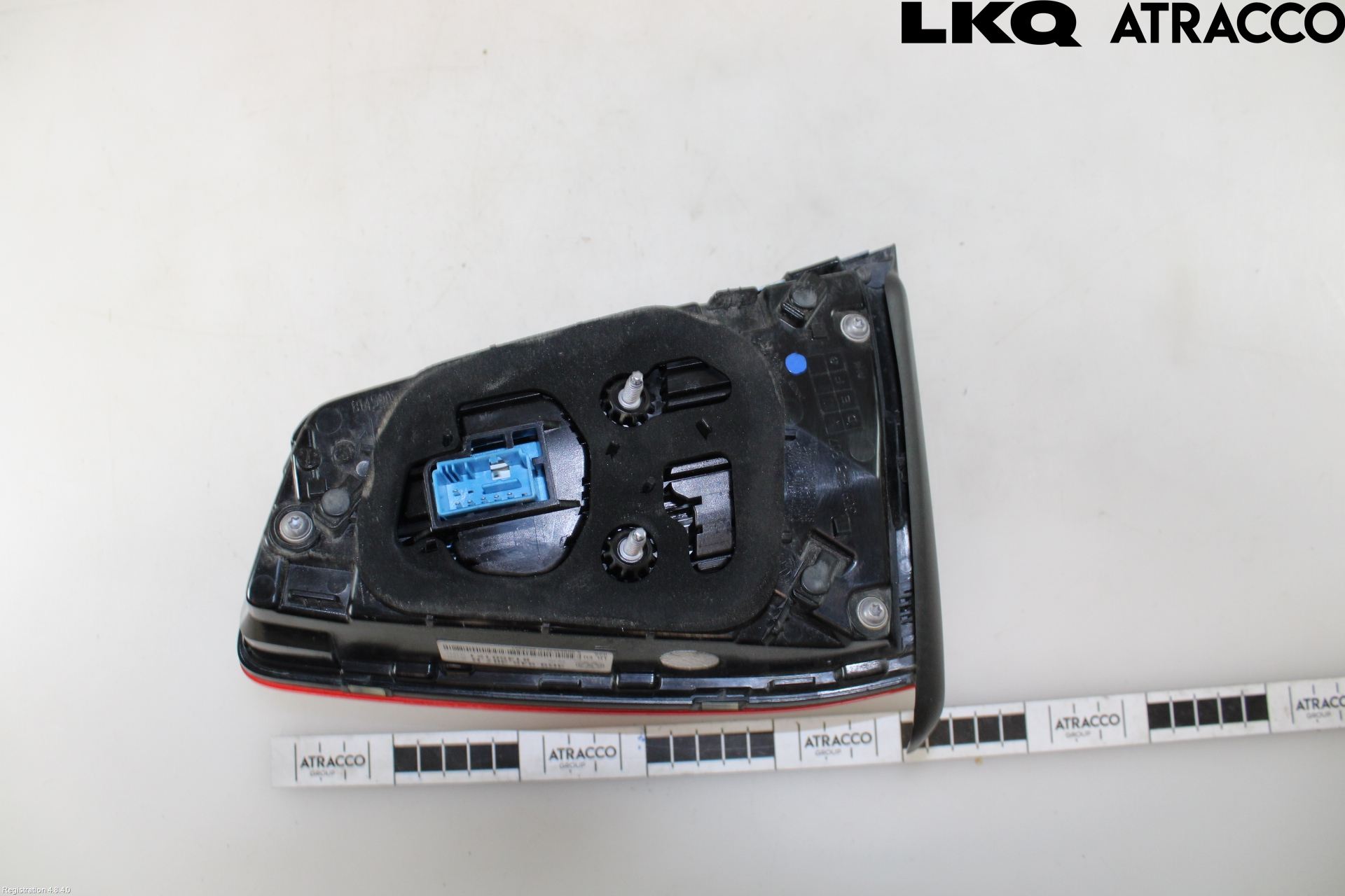 Volkswagen VW PASSAT 15-19 Bakljus Lucka Vä