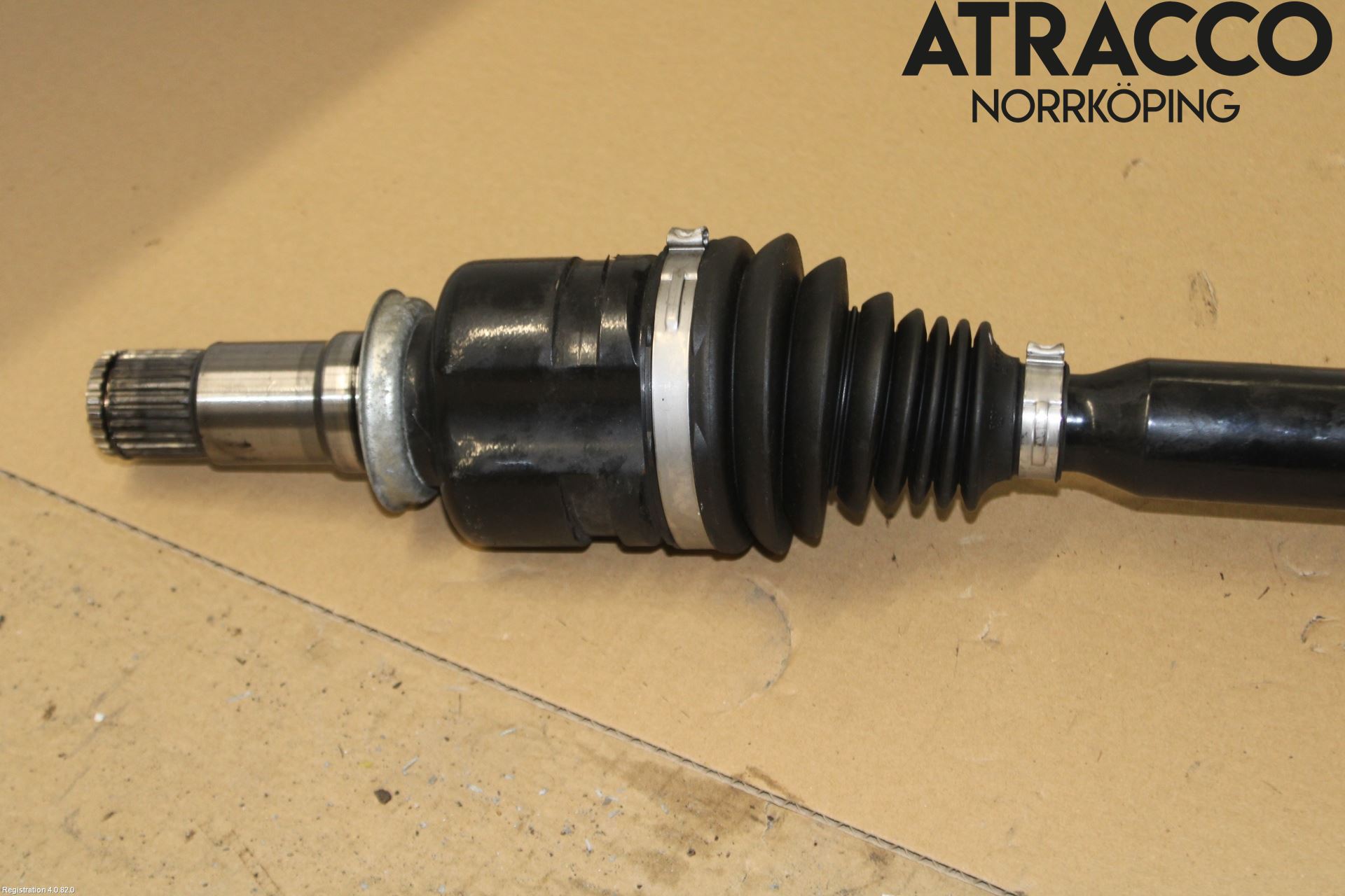 Toyota COROLLA 19- Drivaxel Fram Höger