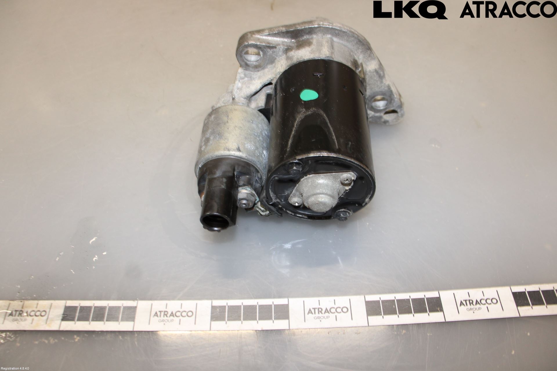 Volkswagen VW CADDY      04-10 Startmotor
