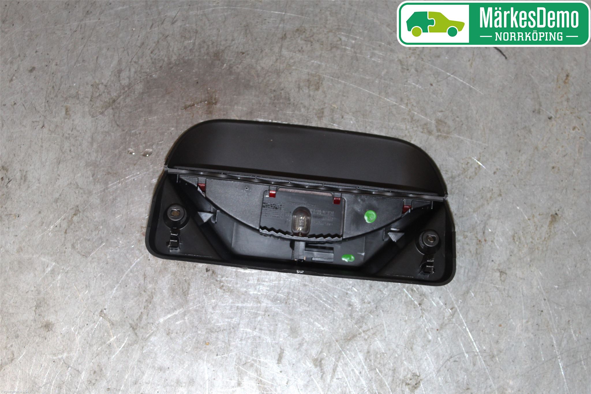 Dacia LOGAN MCV/STEPWAY Bromsljus Bakruta