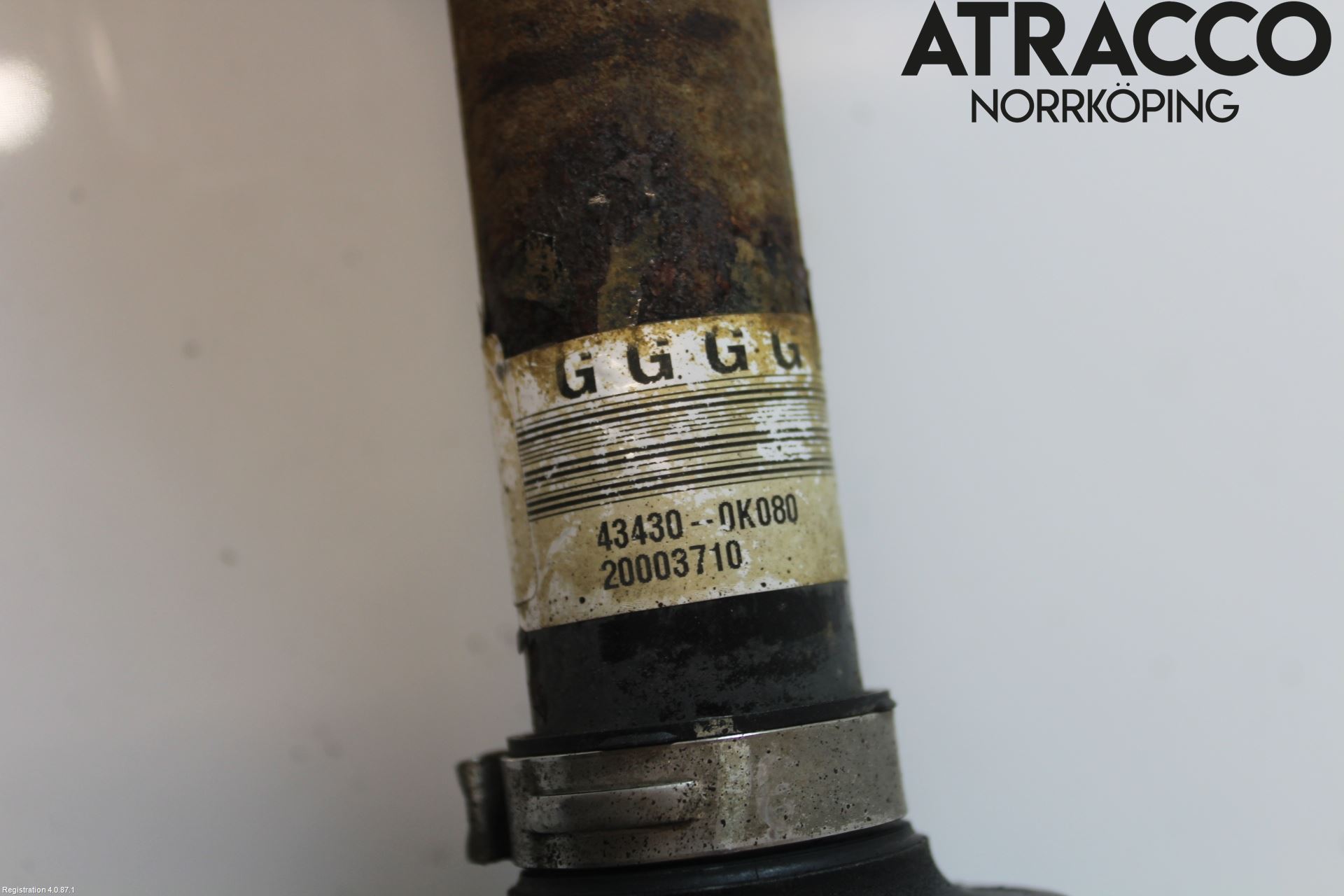 Toyota HILUX 16- Drivaxel Fram Vänster
