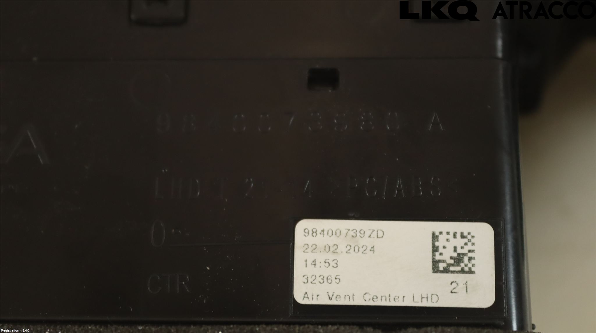 Opel ASTRA L 22- Defrosterkanal-Munstycke