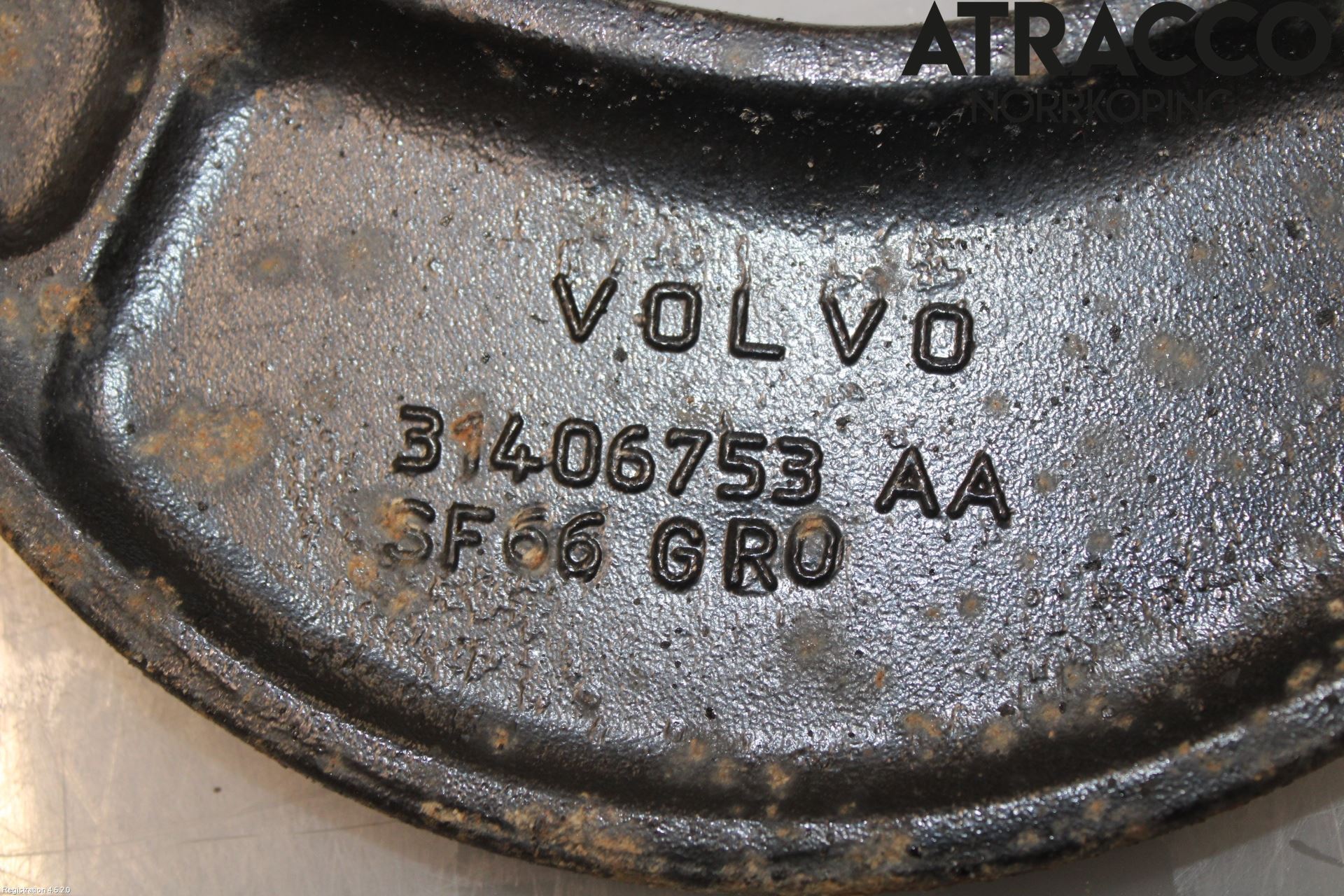 Volvo V70 14-16 Bärarm Bak Övre Höger