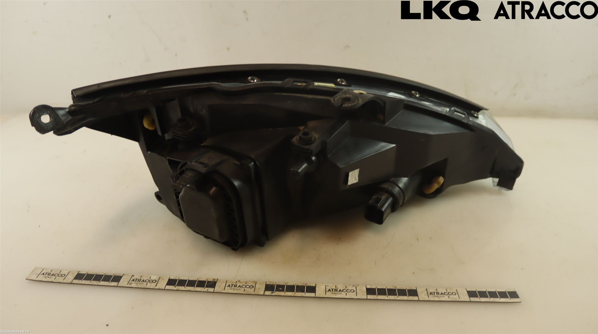 Ford FOCUS     99-04 Strålkastare Vänster