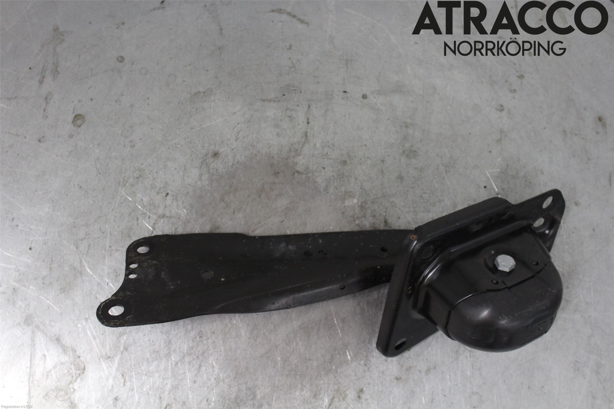 Skoda SUPERB 16-24 Bärarm Bak Vänster