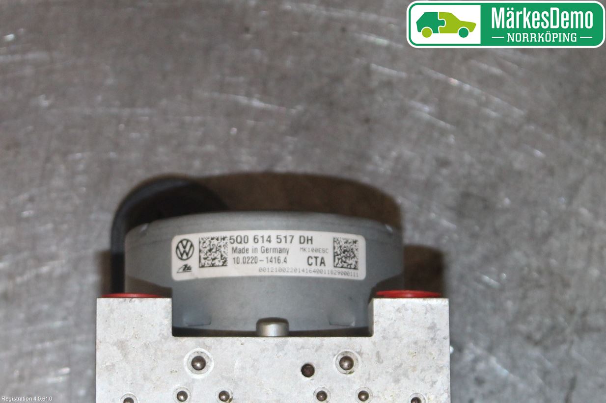 Volkswagen VW PASSAT 15-19 Abs Hydraulaggregat