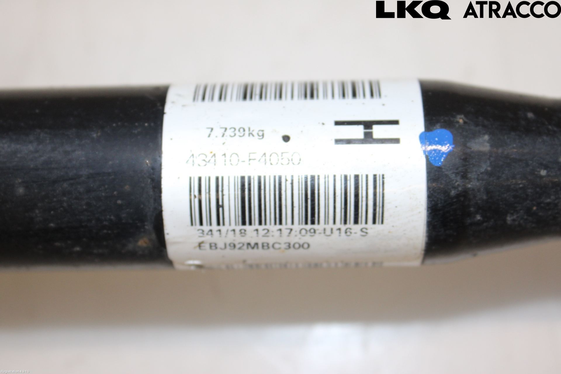 Toyota C-HR 16-23 Drivaxel Fram Höger