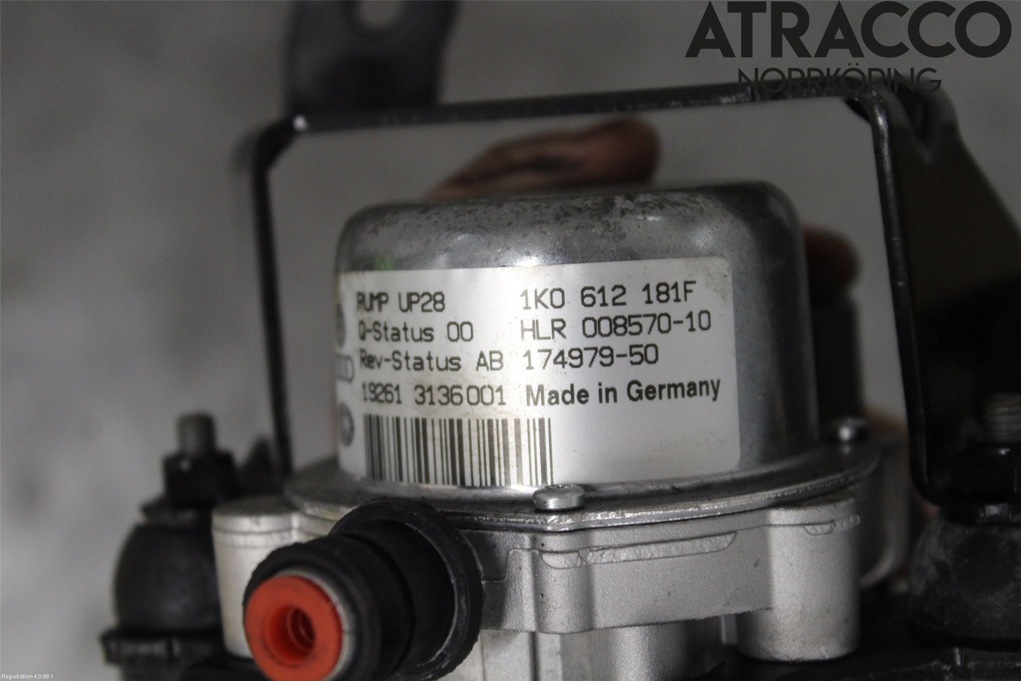 Volkswagen VW POLO VI 18->> Vakuumpump