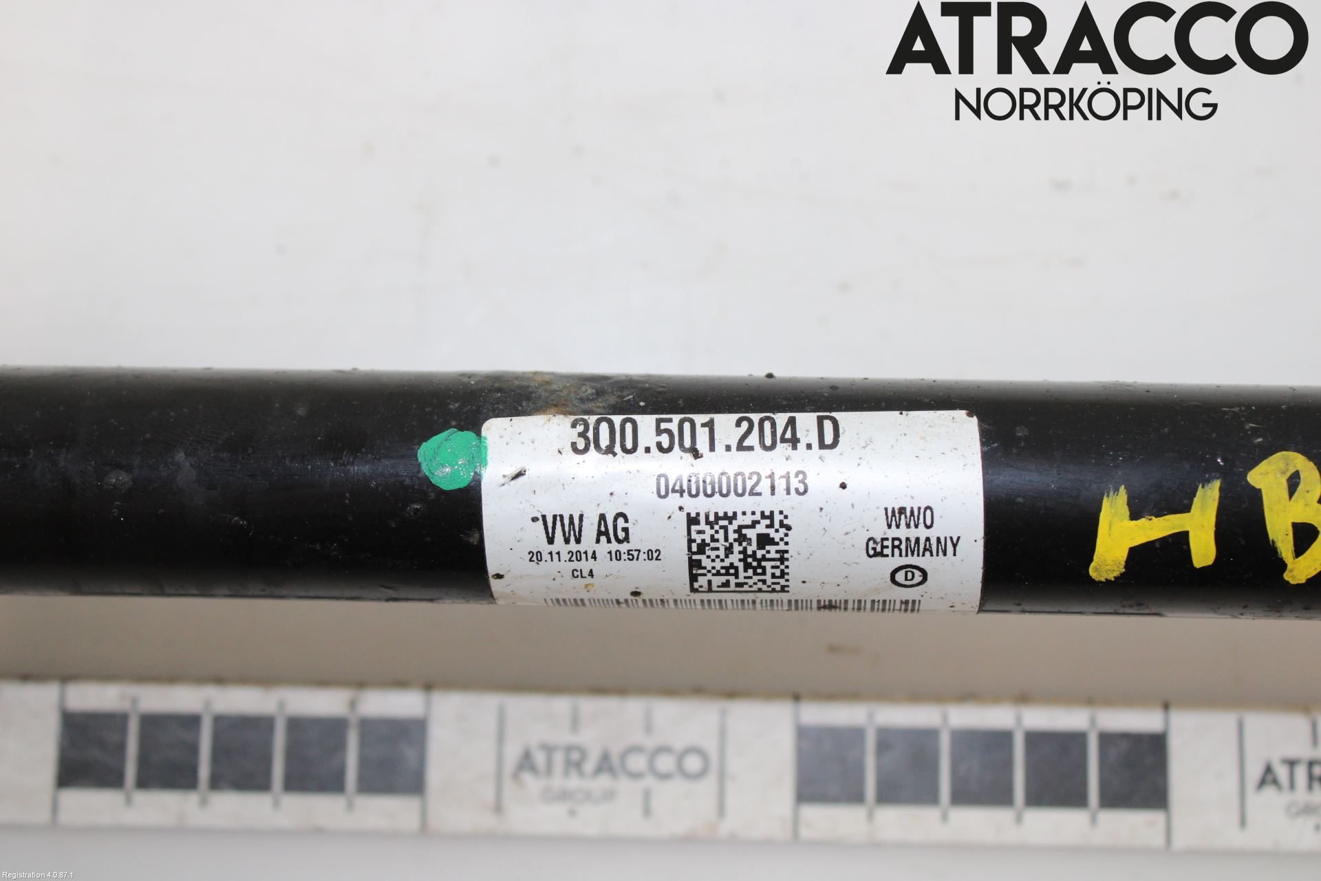 Volkswagen VW PASSAT 15-19 Drivaxel Bak Höger
