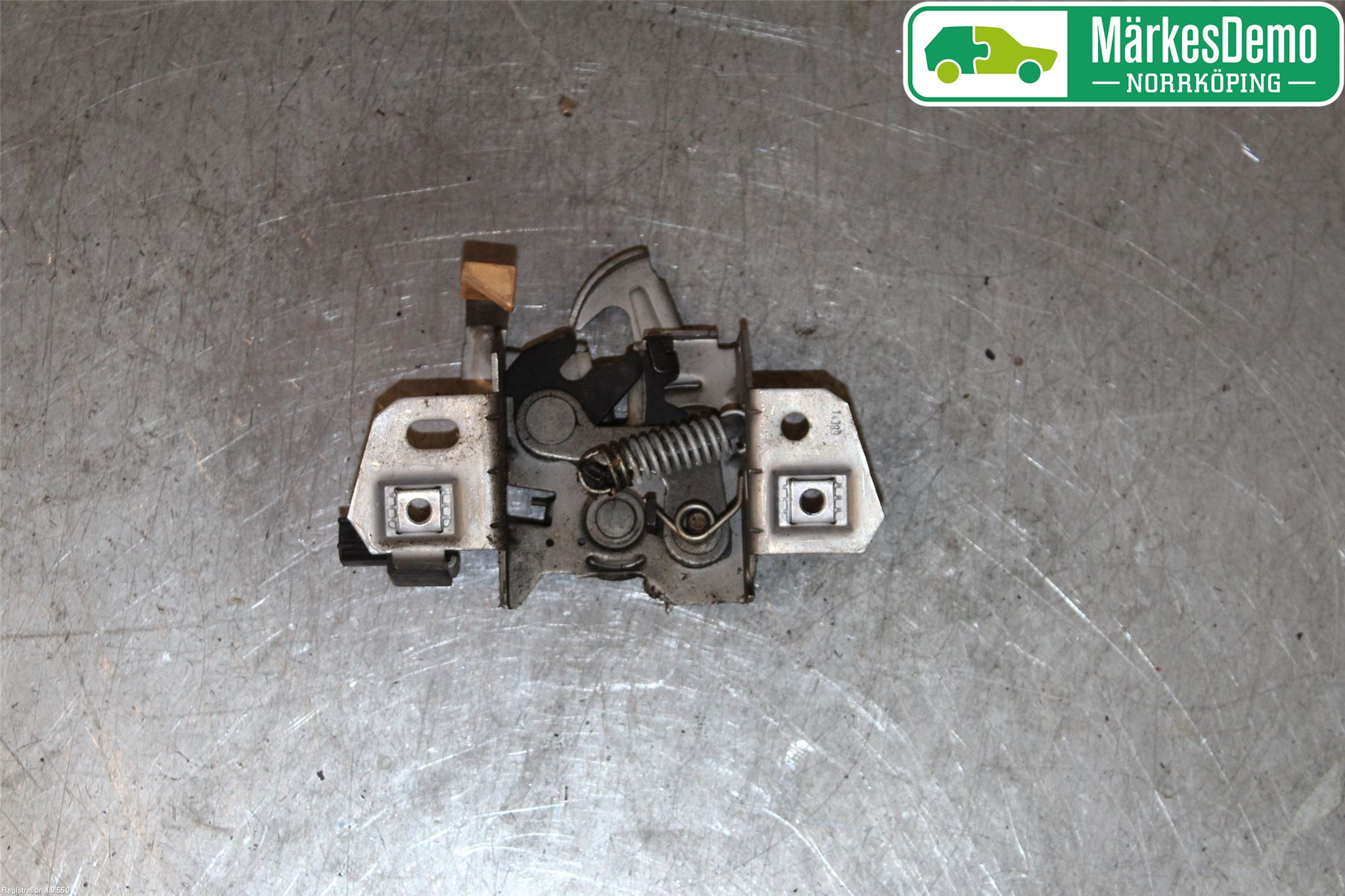 Volvo S40 08-12 Huvlås