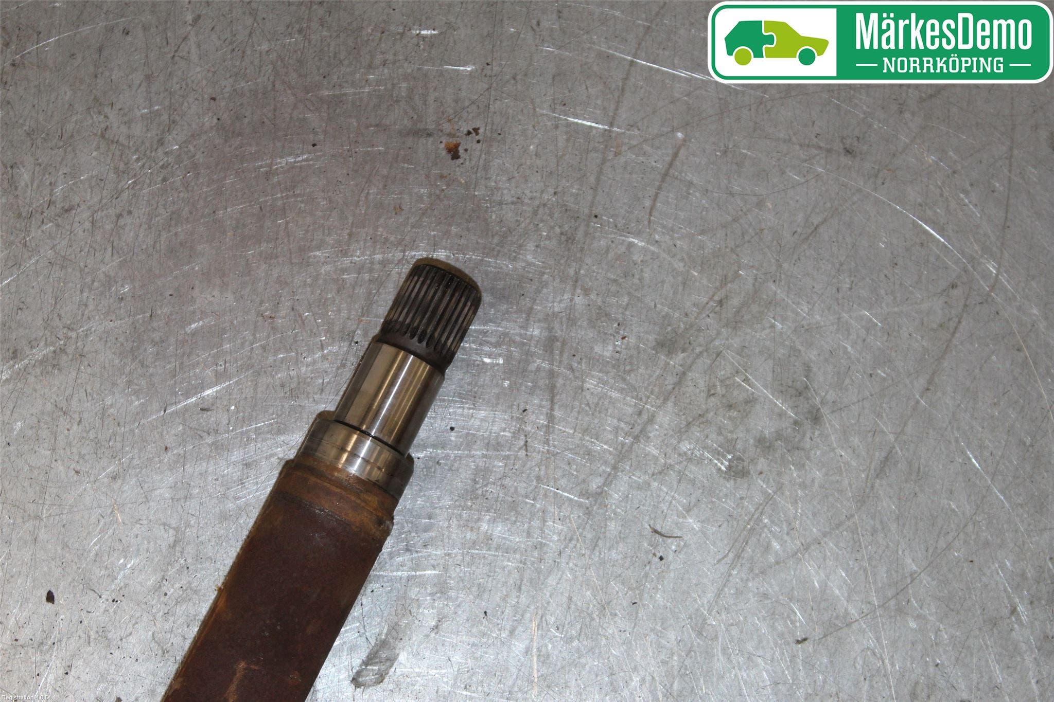 Volvo S40 08-12 Drivaxel Fram Höger