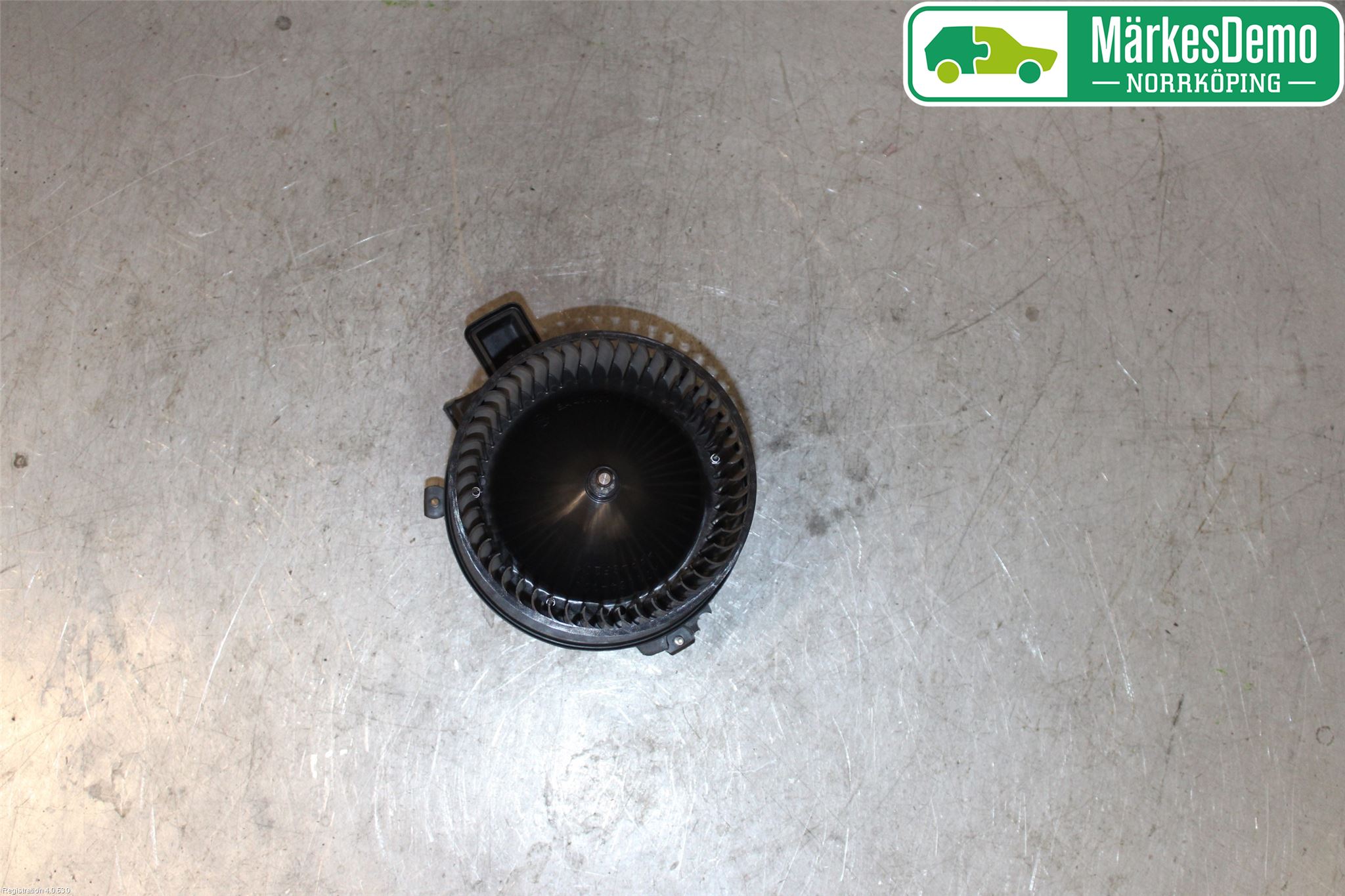 Audi A4/S4 B9 16-19 Värmefläkt