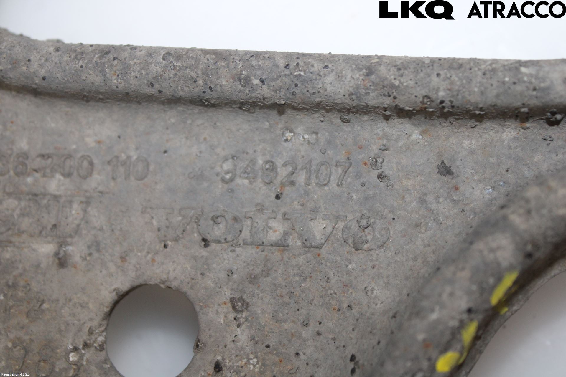 Volvo S80 04-06 Bärarm Fram Undre Vä