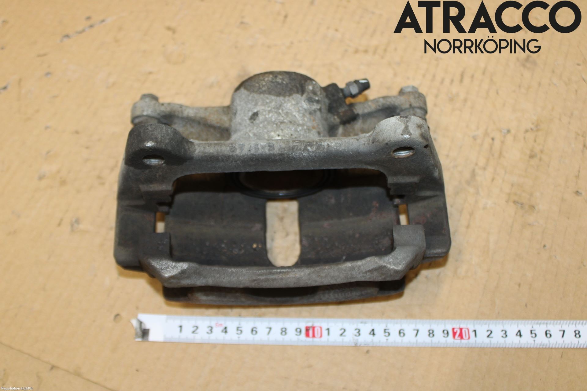 Skoda KAROQ 18- Bromsok Fram Höger