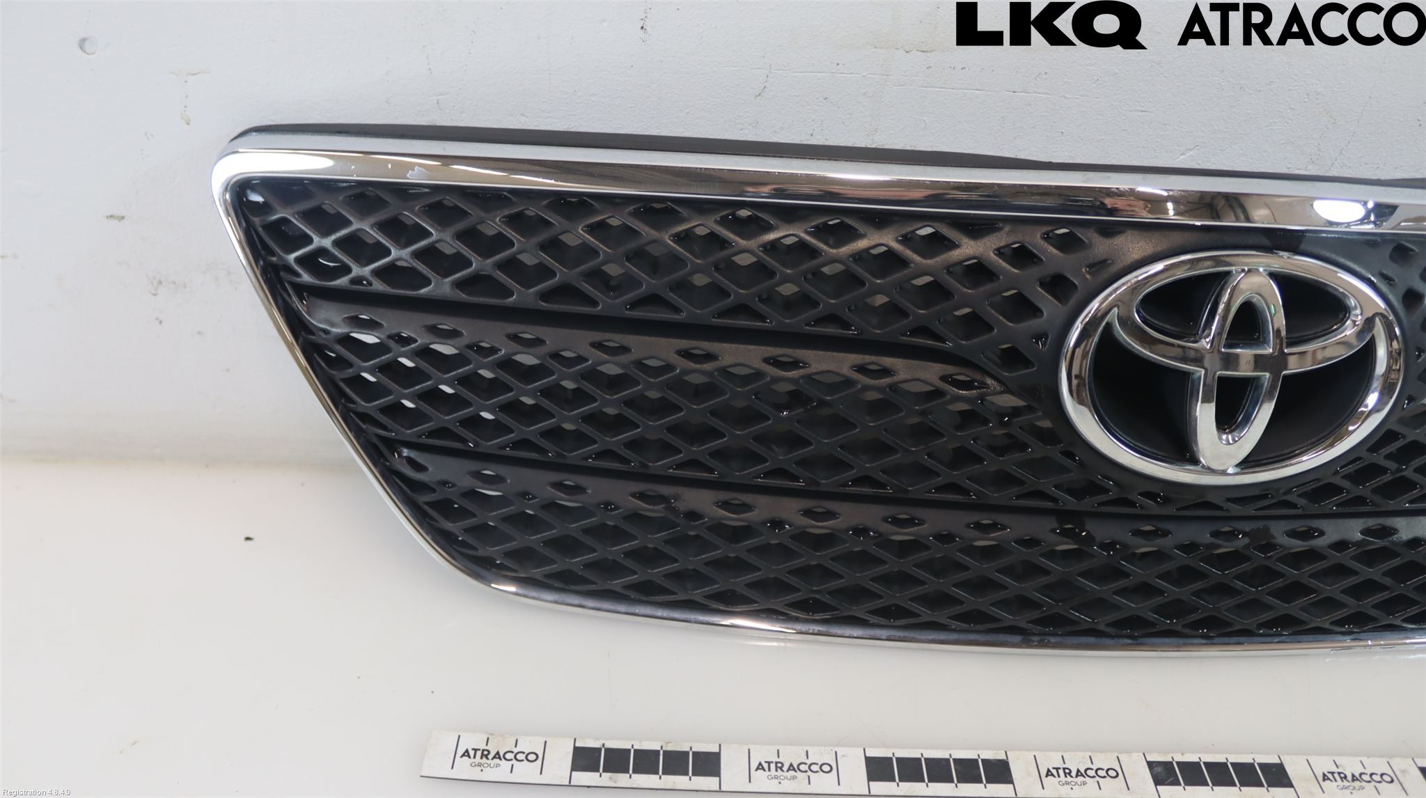 Toyota COROLLA 02-07 Grill Komp