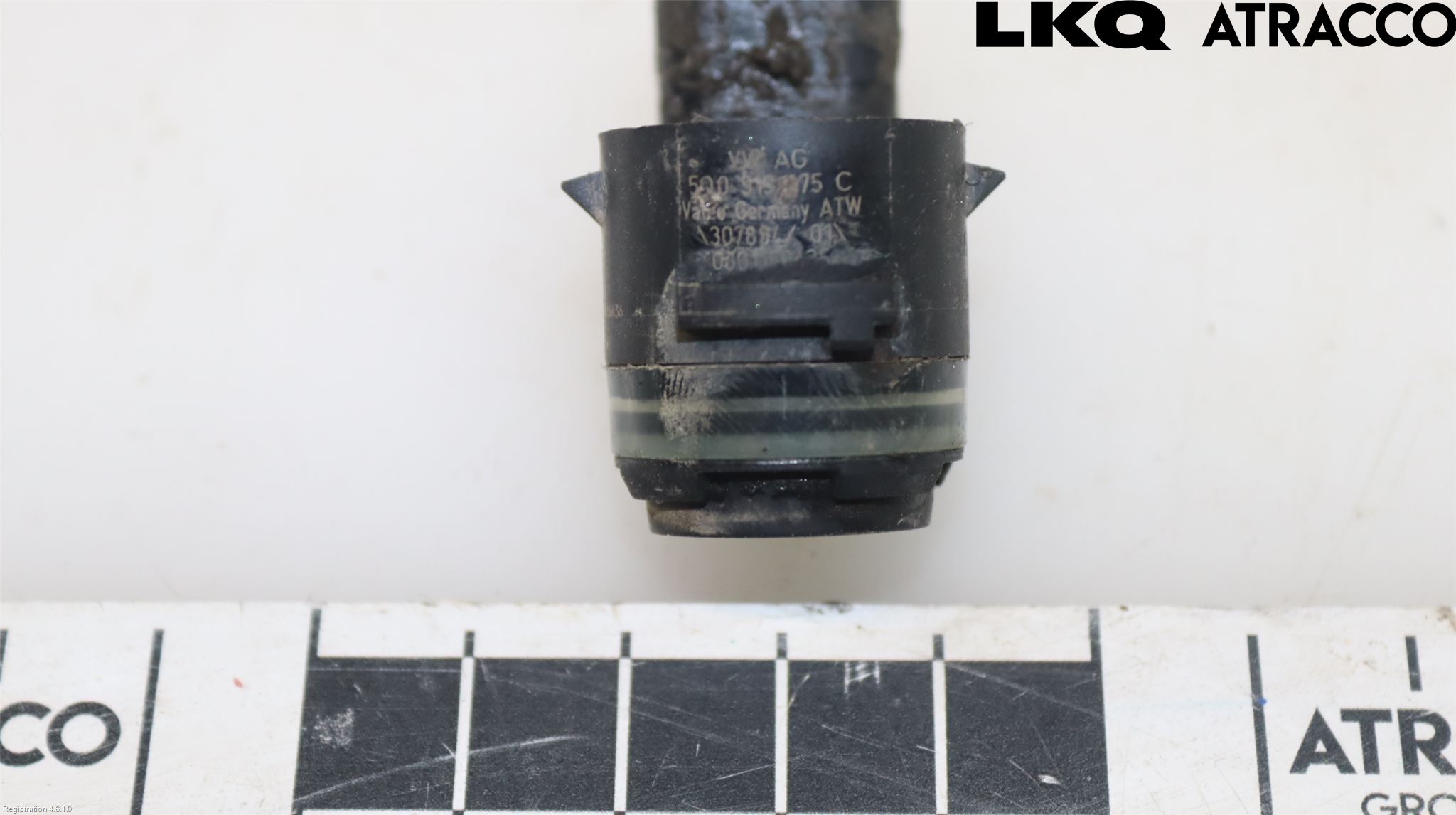 Skoda SUPERB 16-24 Parkeringshjälp Backsensor