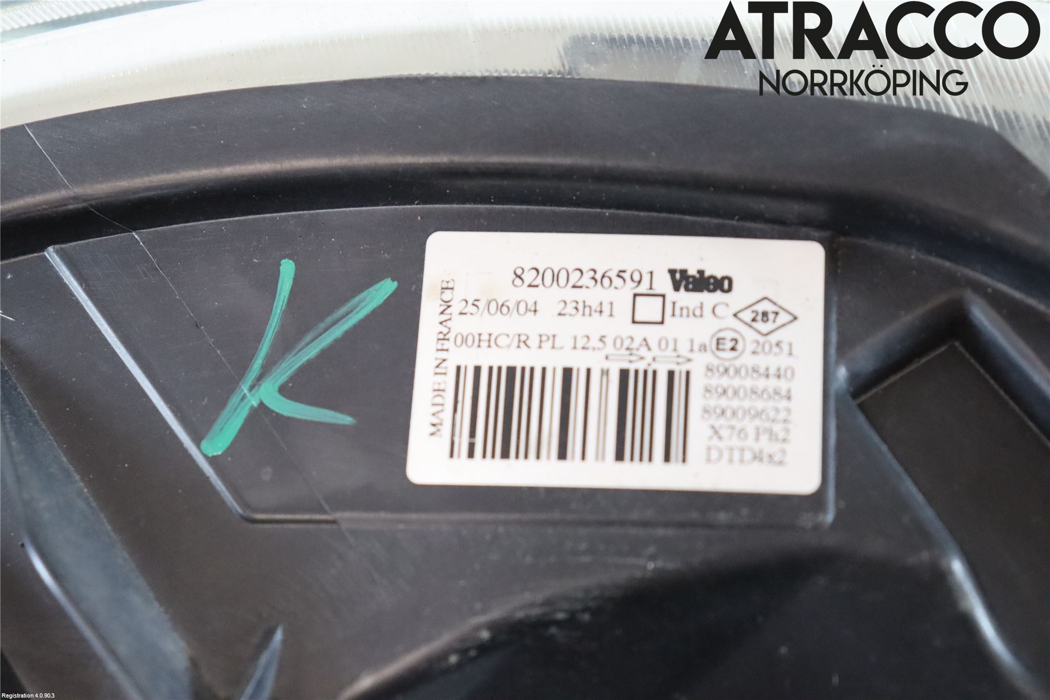 Nissan KUBISTAR Strålkastare Höger