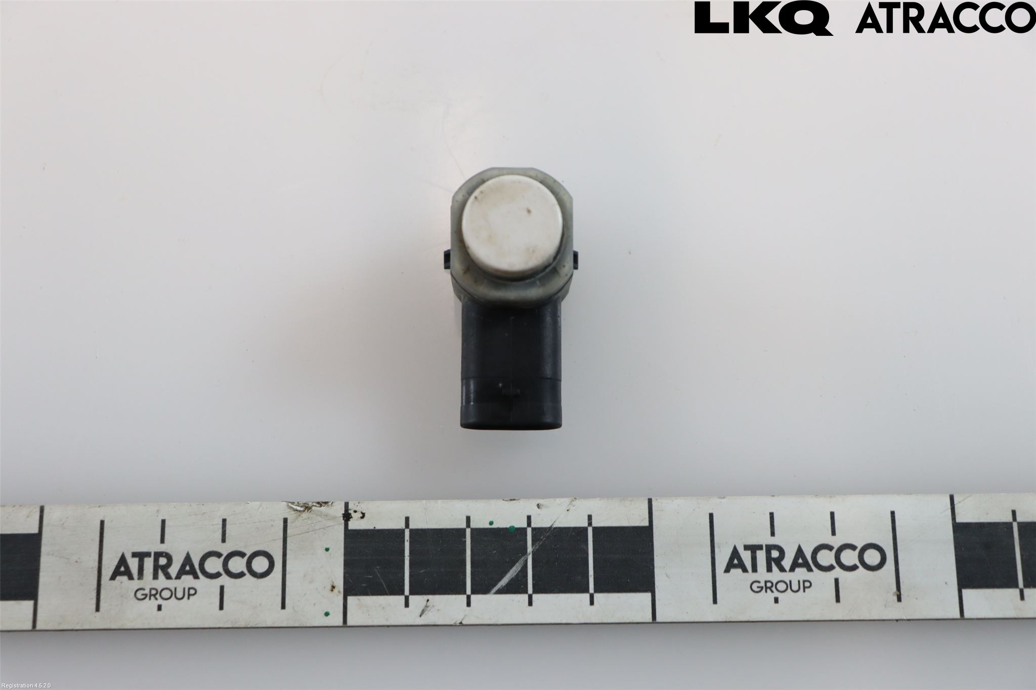 Volkswagen VW PASSAT 11-14 Parkeringshjälp Frontsensor