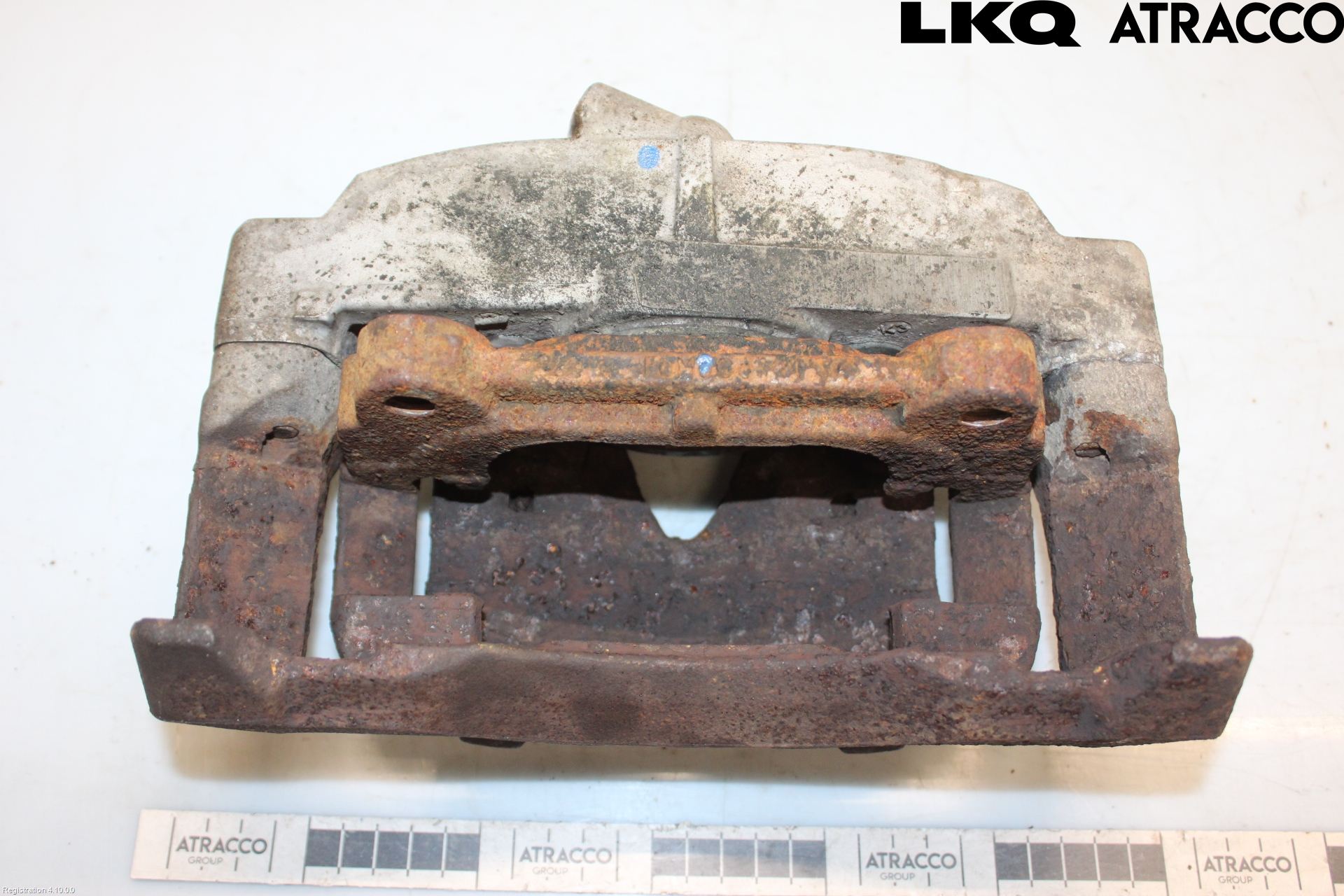 Volvo XC70 14-16 Bromsok Fram Vänster