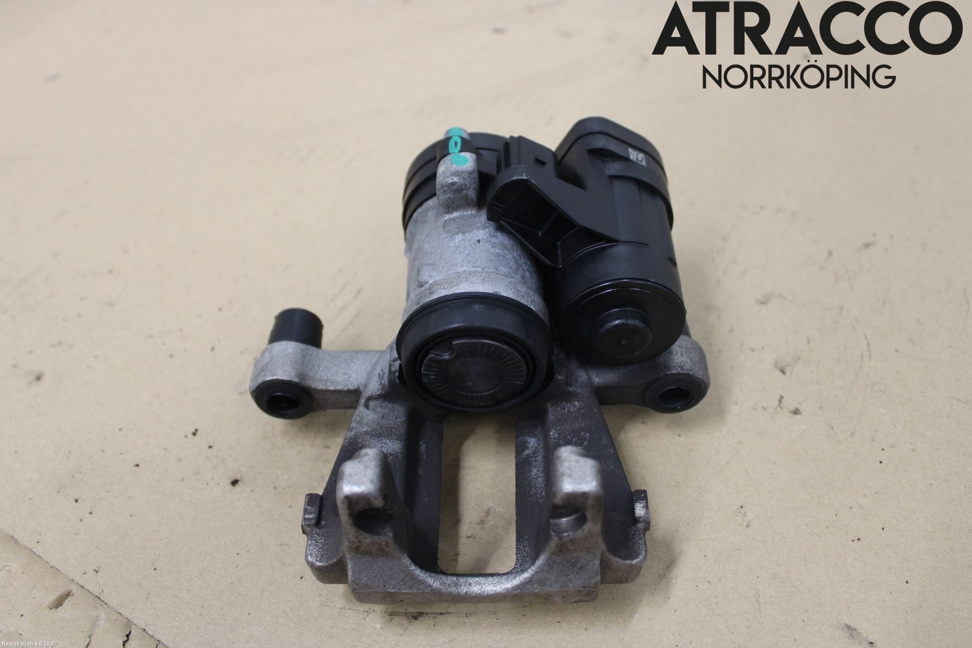 Volkswagen VW GOLF / E-GOLF VIII 20- Bromsok Bak Höger