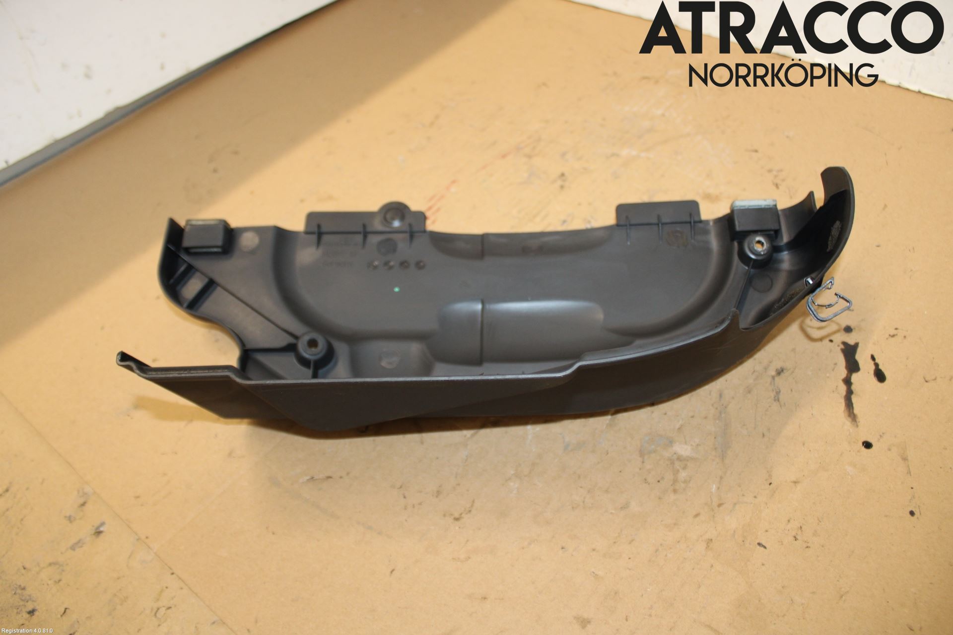 BMW X3 E83     03-10 Motorkåpa