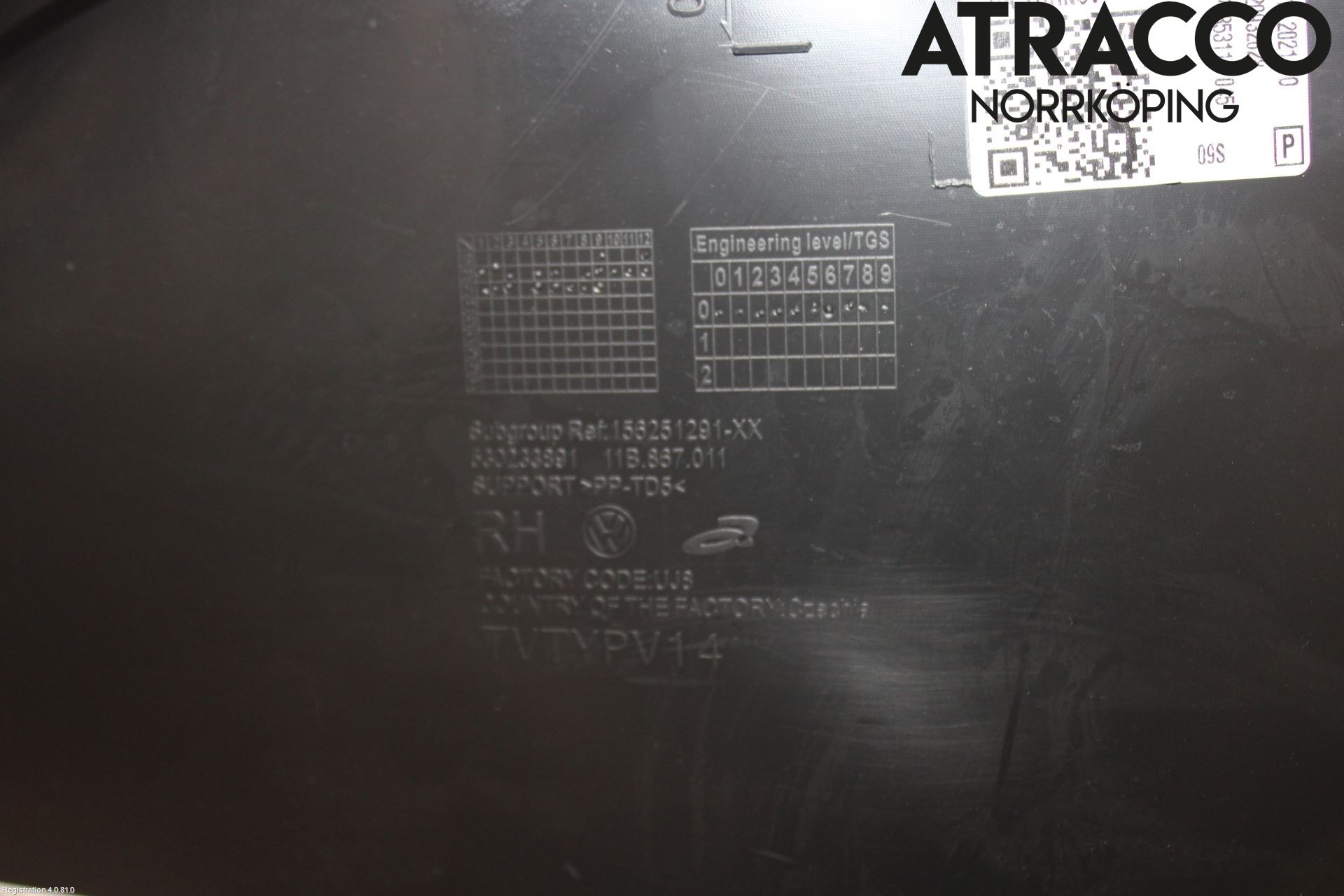 Volkswagen VW ID.4 21- Dörrklädsel Hö