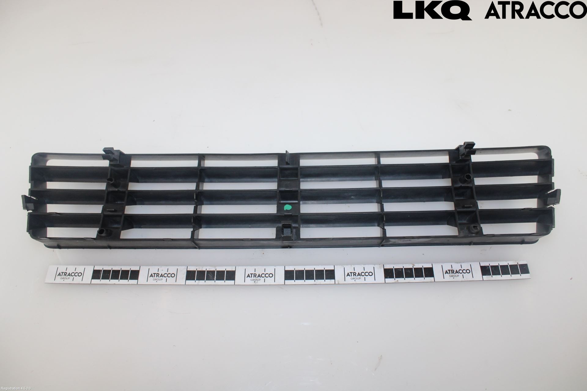 Audi A6/S6     97-05 Grilldel Mitt