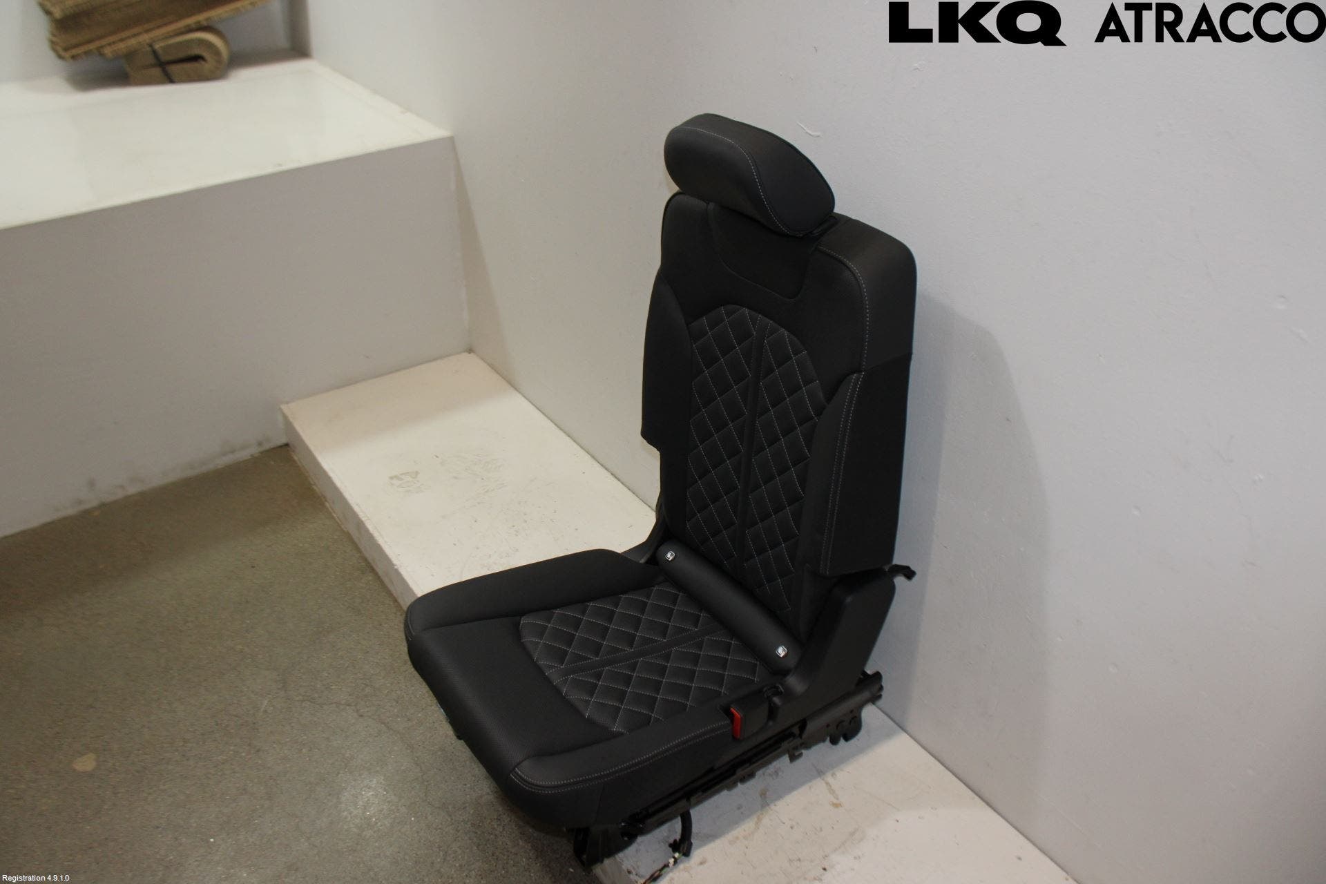 Audi Q7/SQ7 Inredning Stol Bak