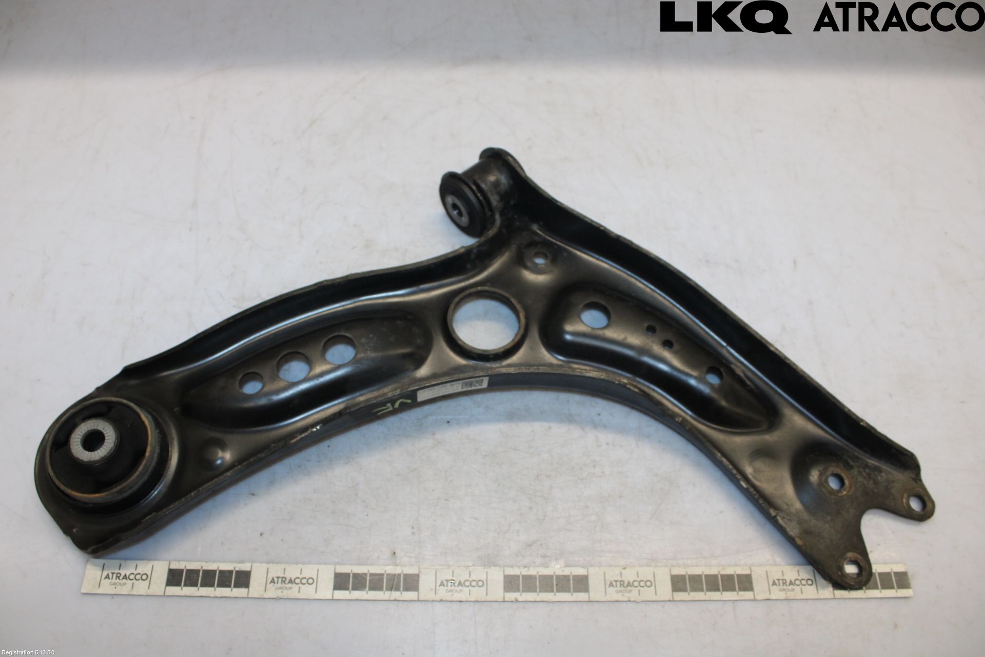 Volkswagen VW GOLF SPORTSVAN 15-20 Bärarm Fram Undre Vä