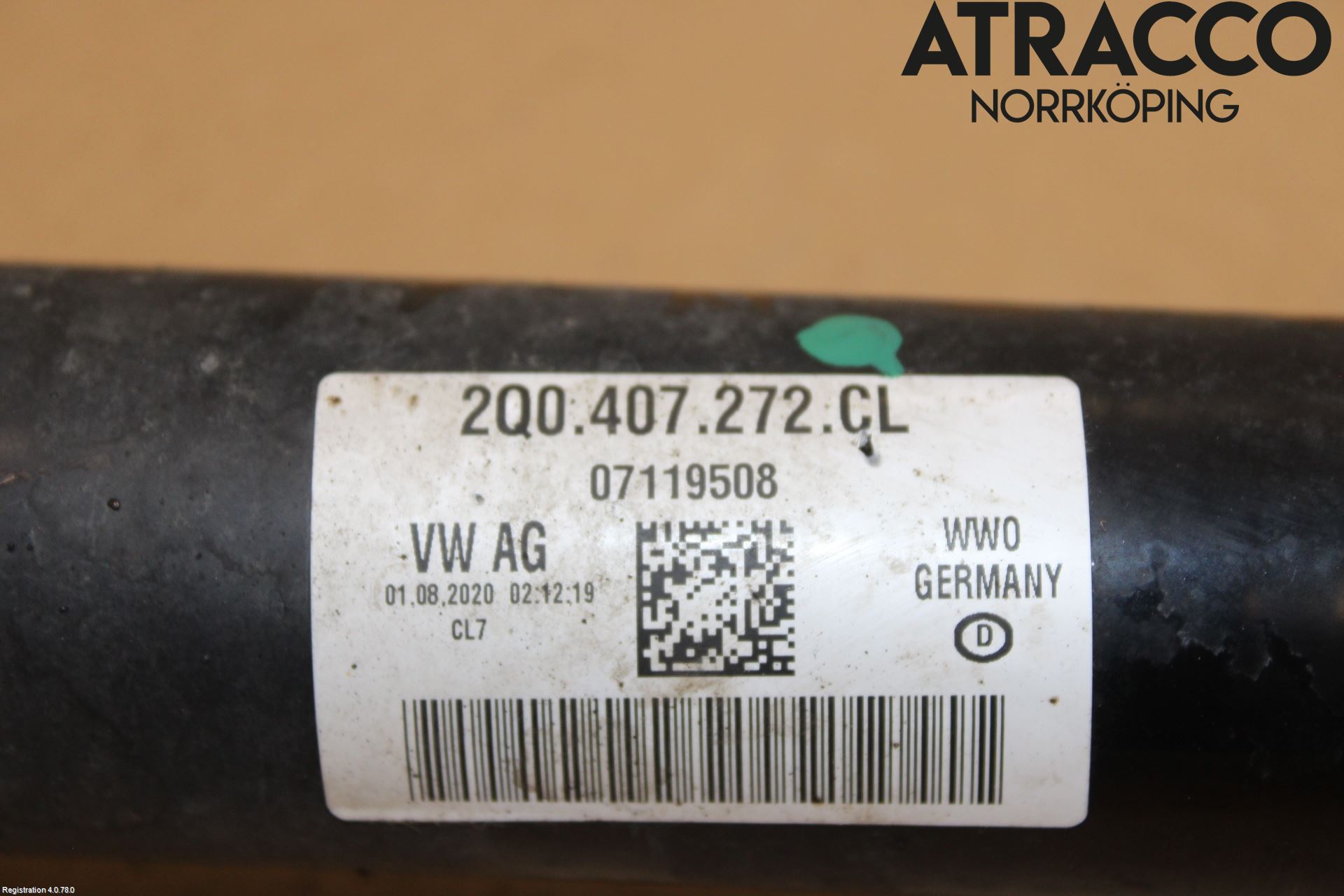 Volkswagen VW T-CROSS 19- Drivaxel Fram Höger