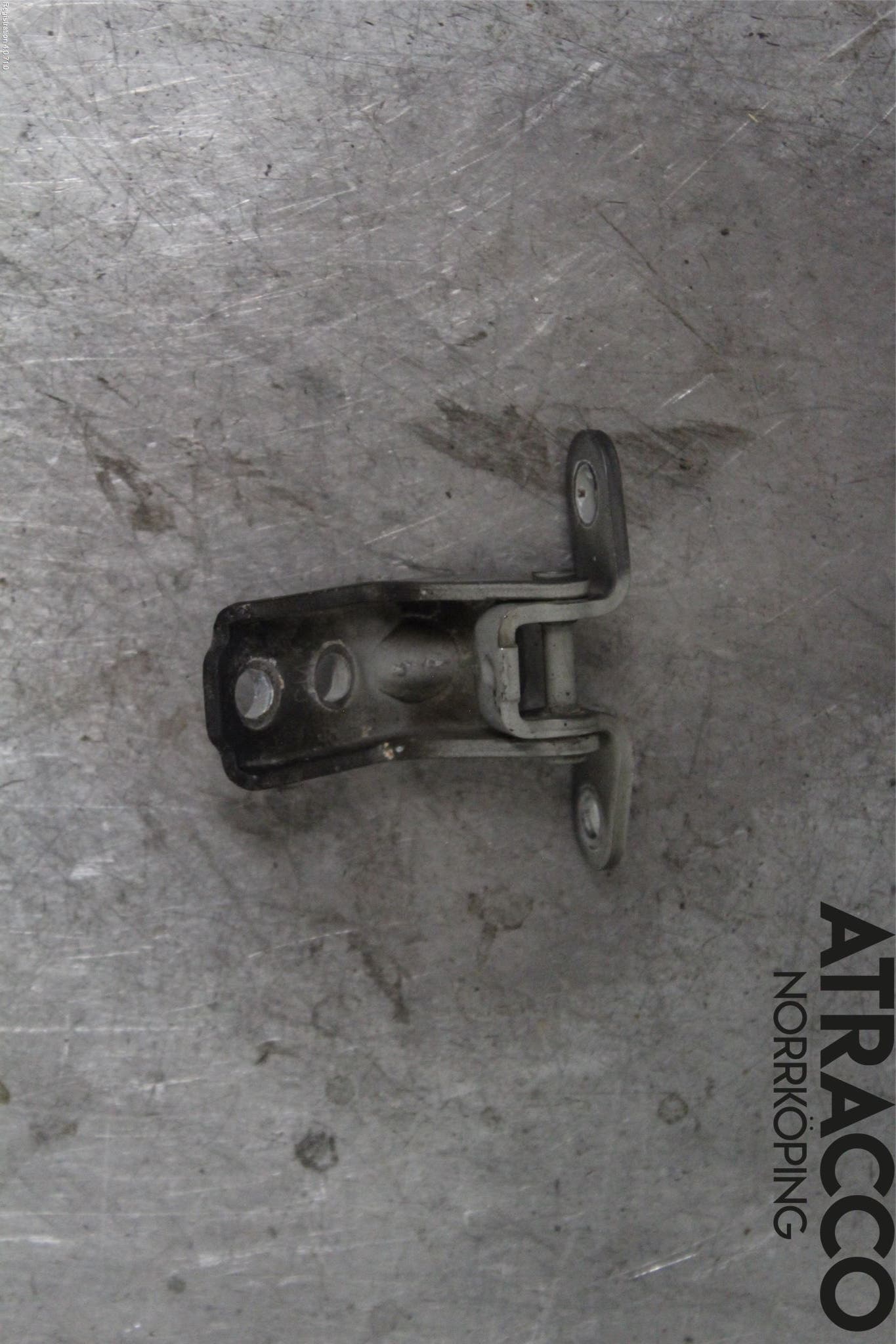 Hyundai SANTA FE 06-12 Dörrgångjärn