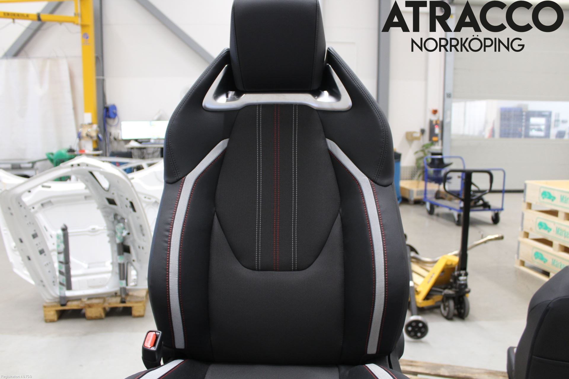 Toyota COROLLA 19- Inredning Stol Fram Vä