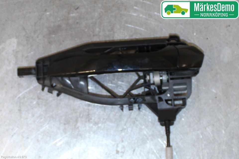 Audi A6 F2/C8 19- Dörrhandtag Yttre Vä